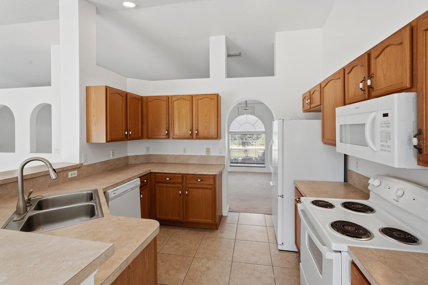 8373 OCTAVIUS AVE