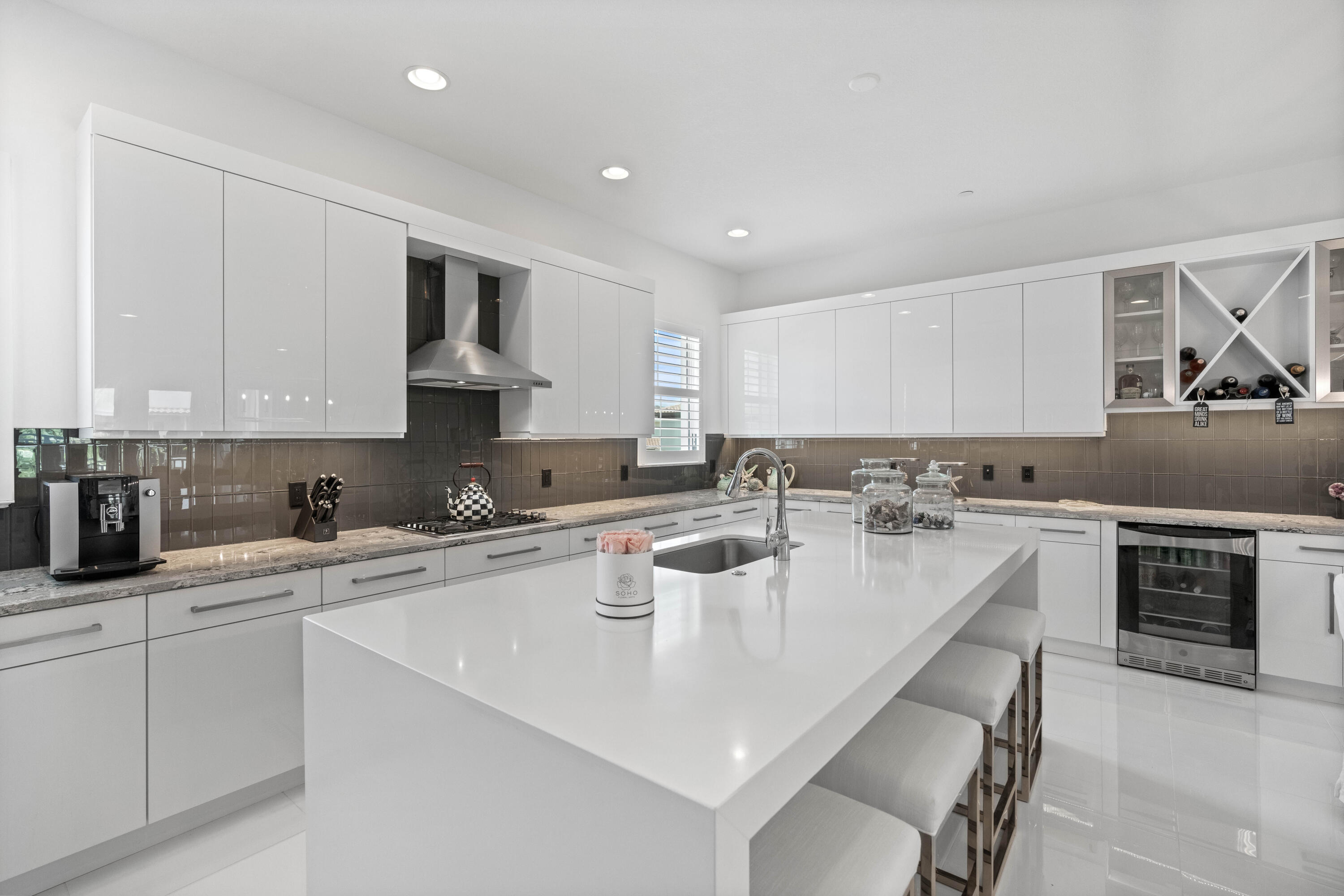 3024 Franklin Place