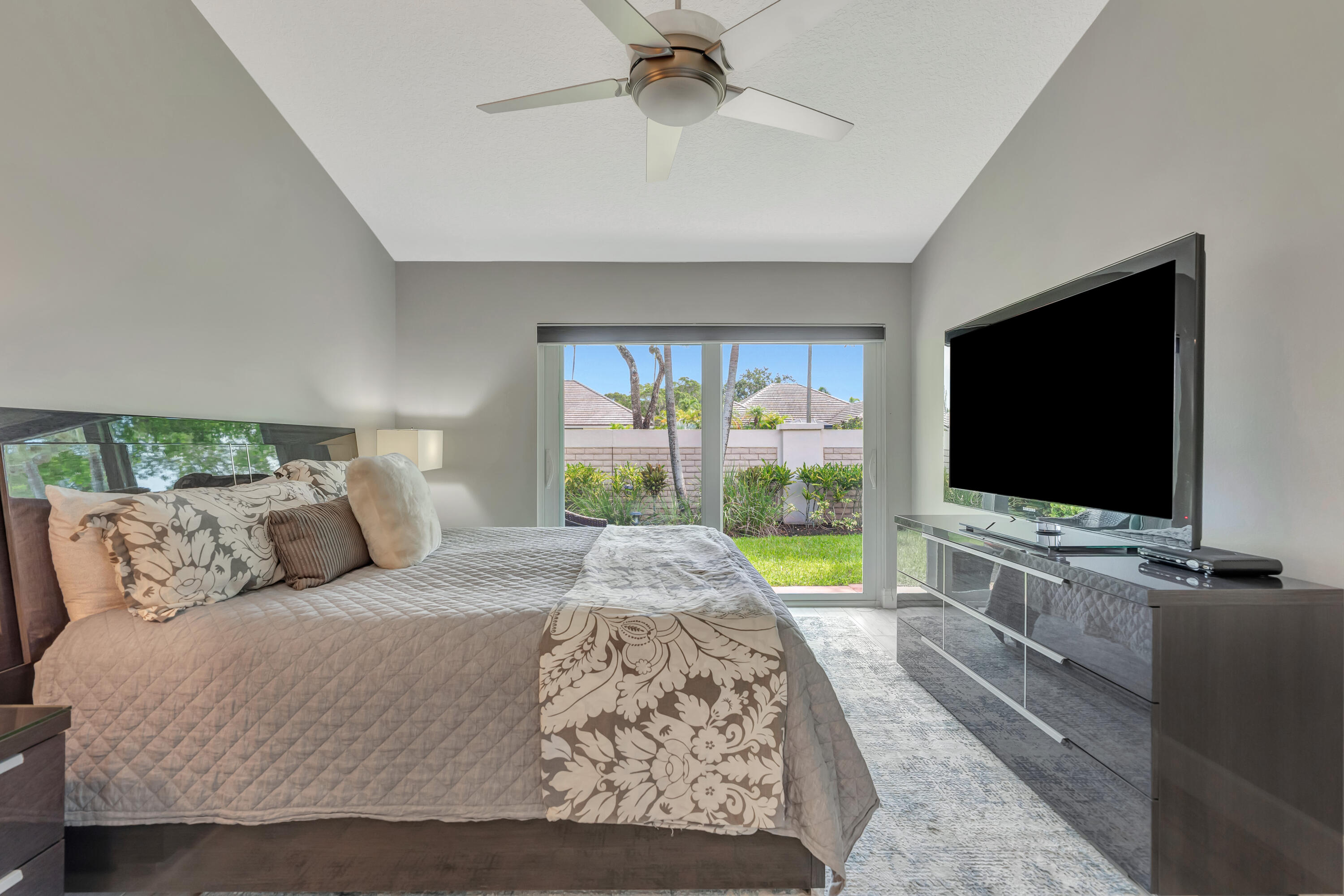 204 Sabal Palm Lane