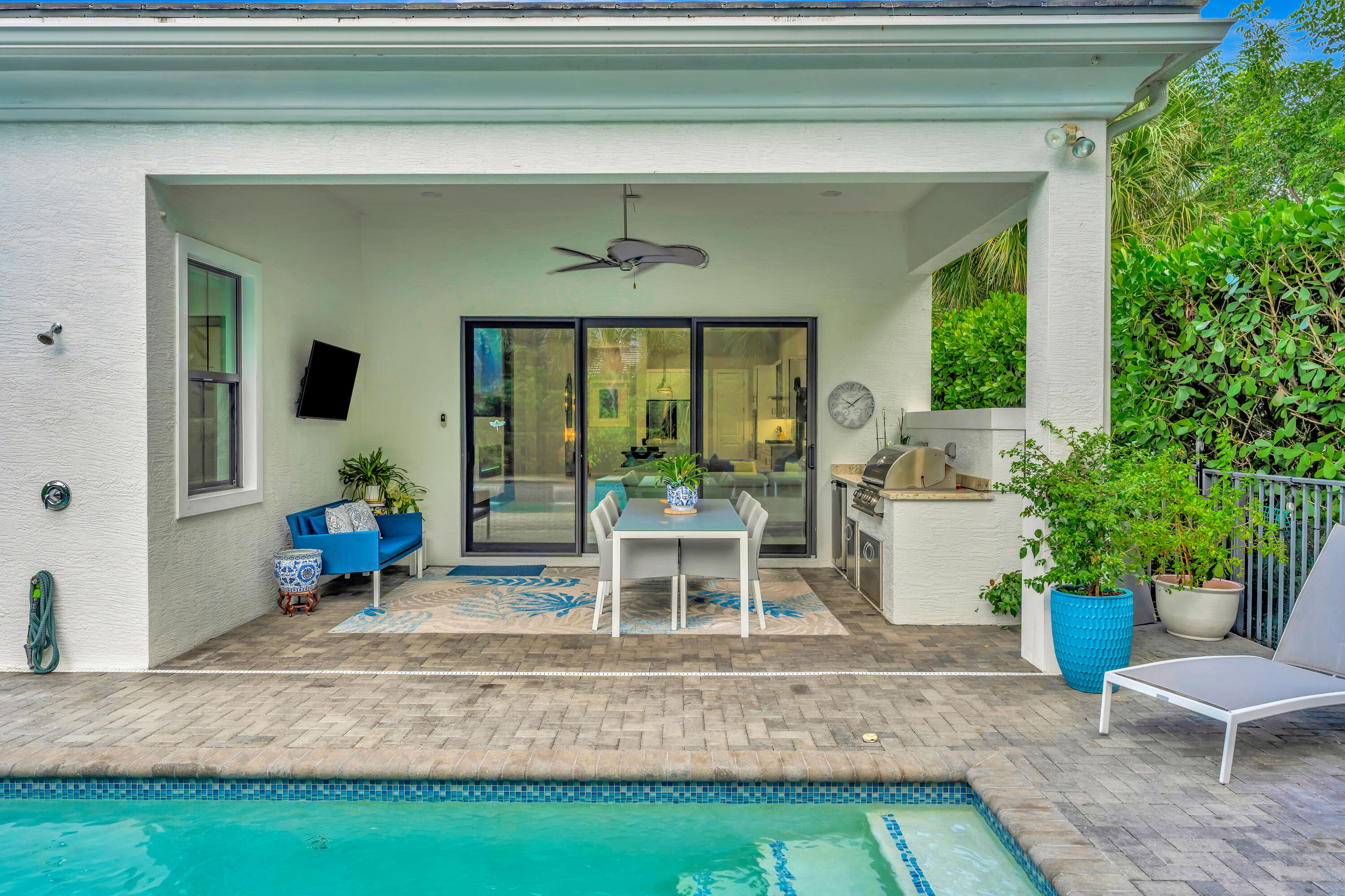 13726 Artisan Circle