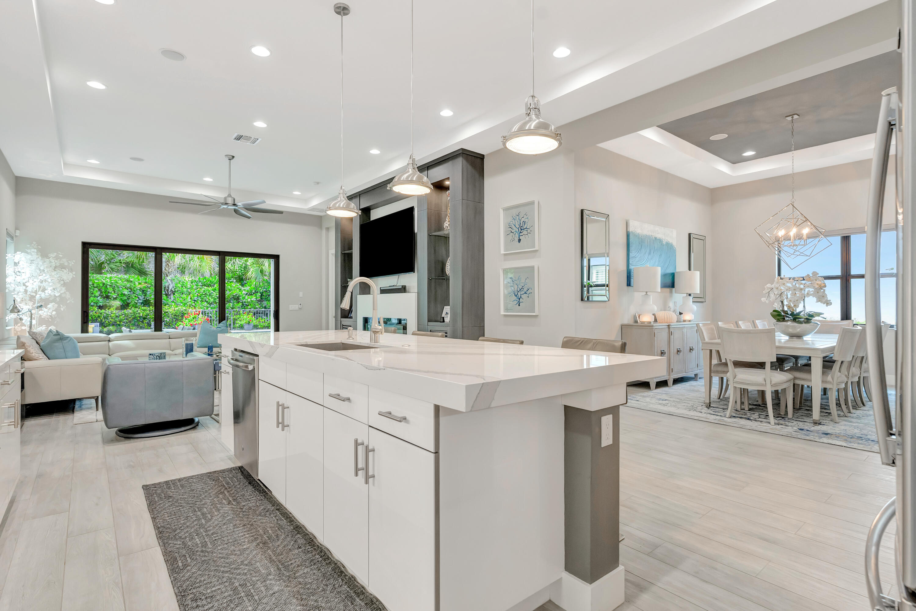 13726 Artisan Circle