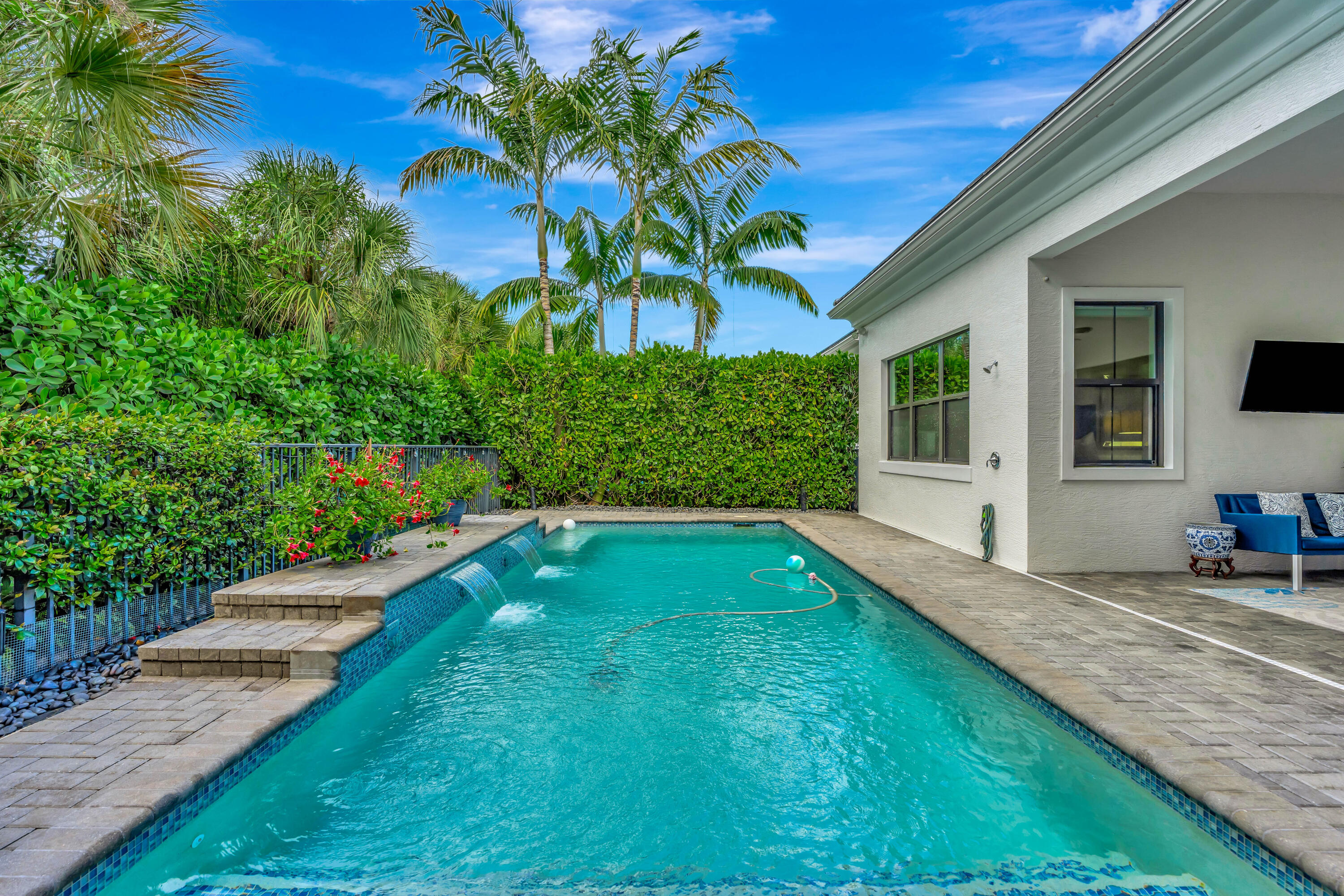 13726 Artisan Circle