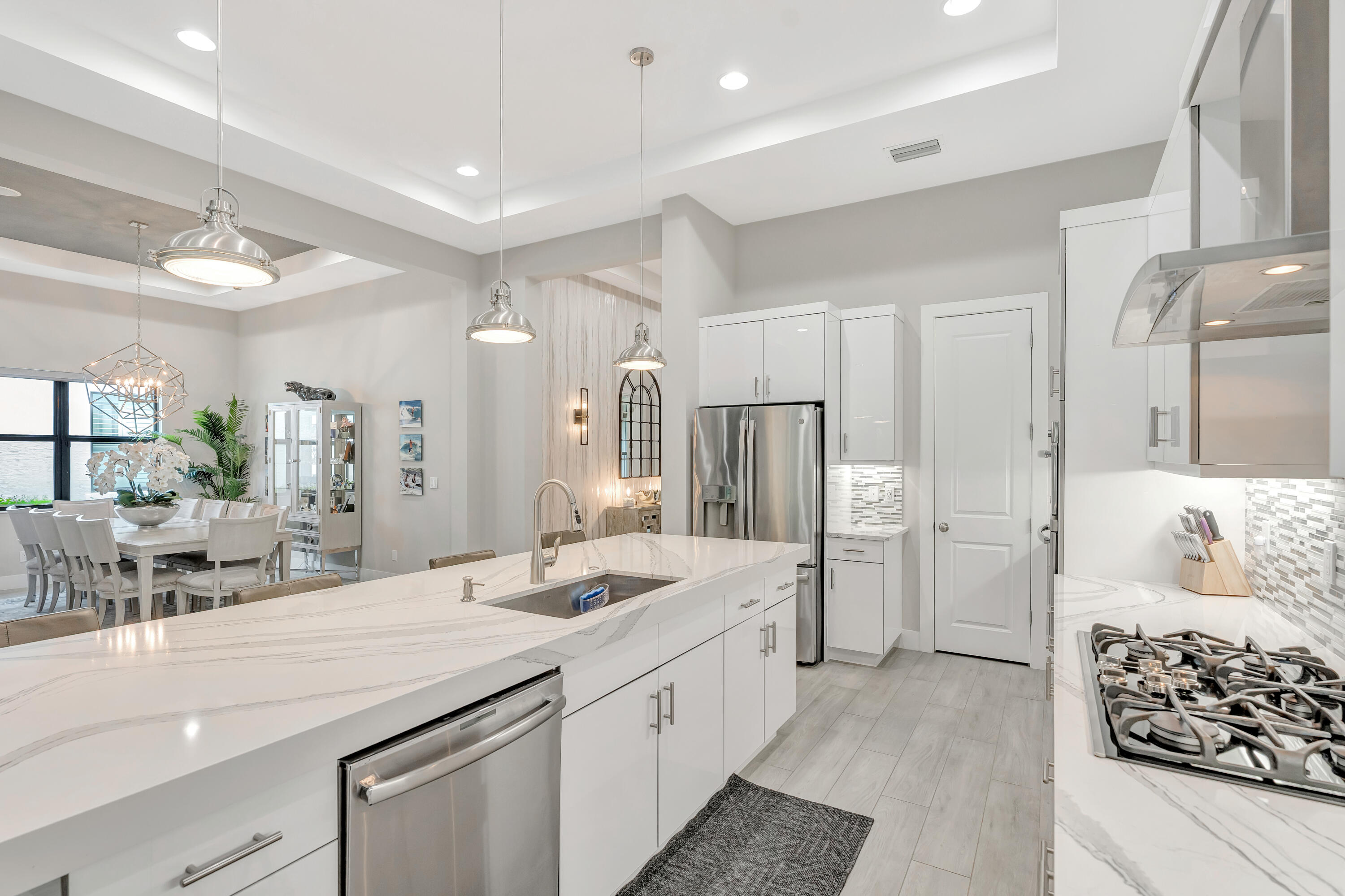 13726 Artisan Circle