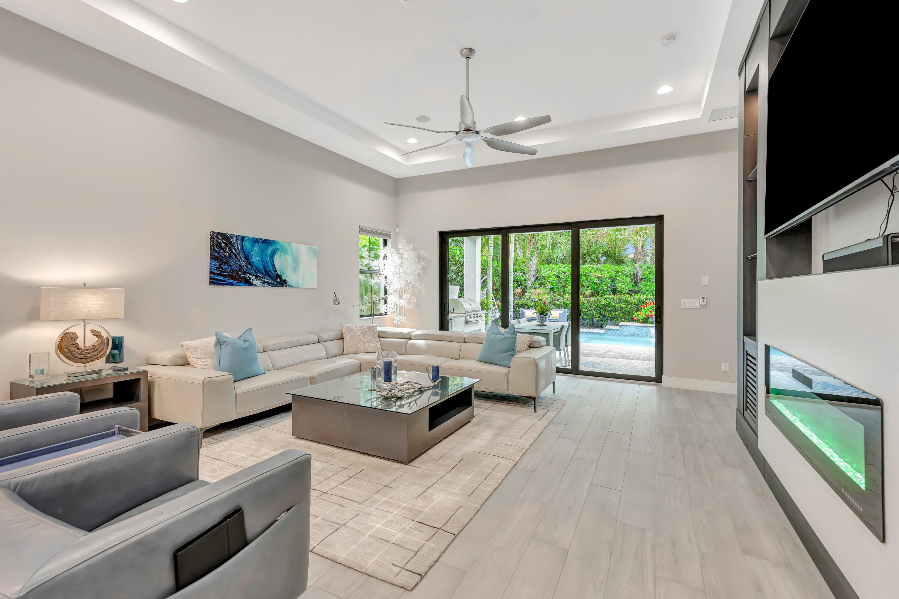 13726 Artisan Circle