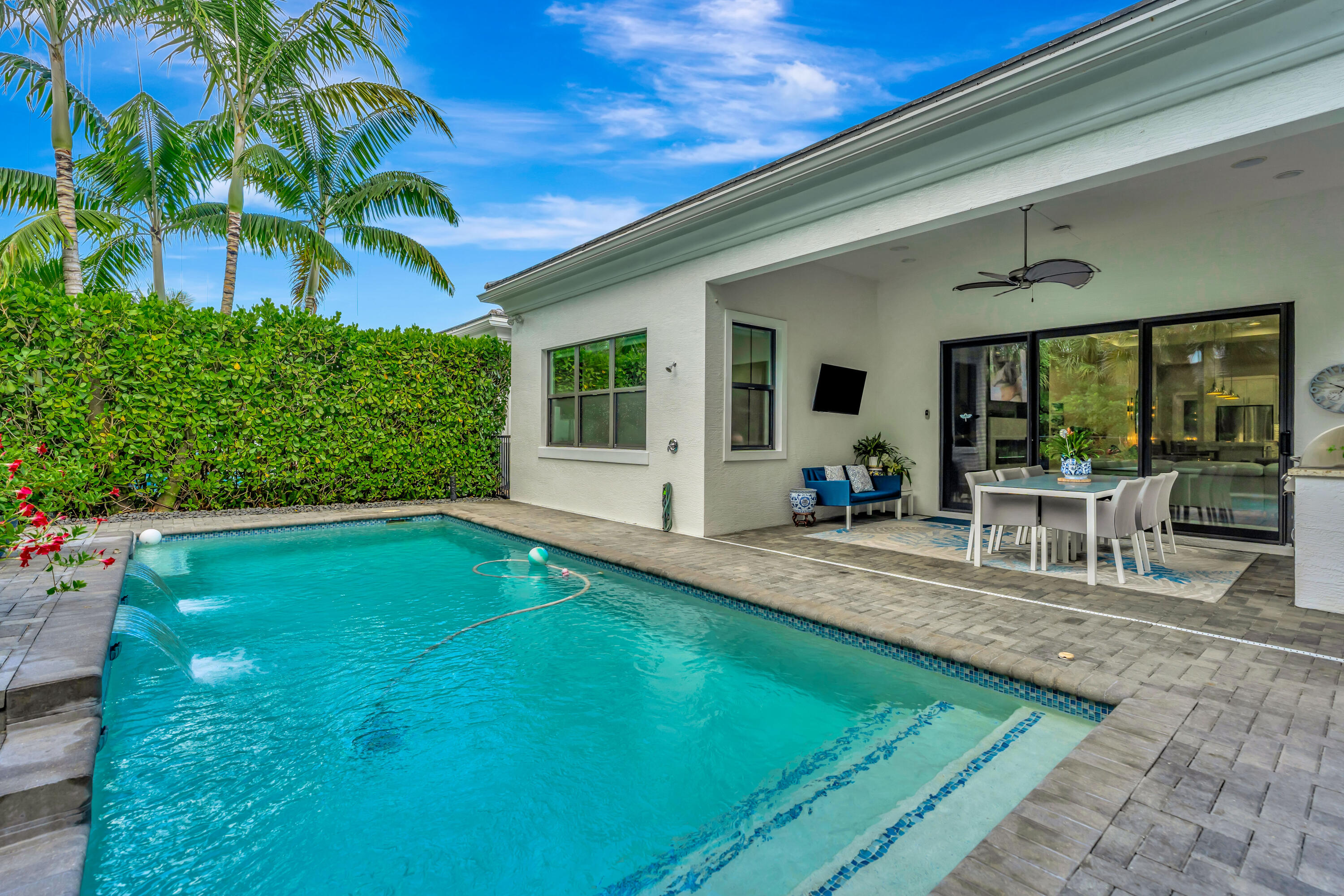13726 Artisan Circle