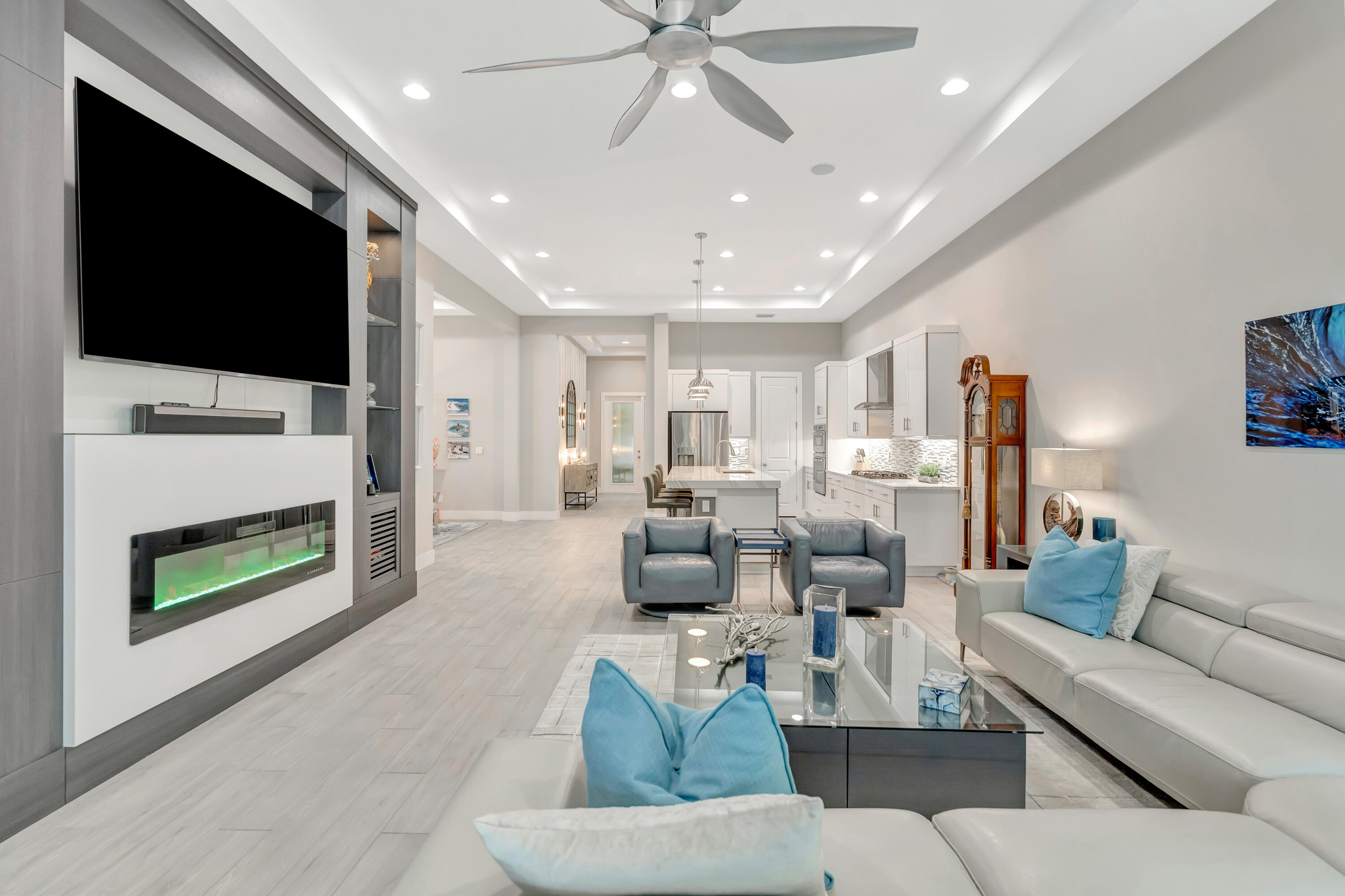 13726 Artisan Circle