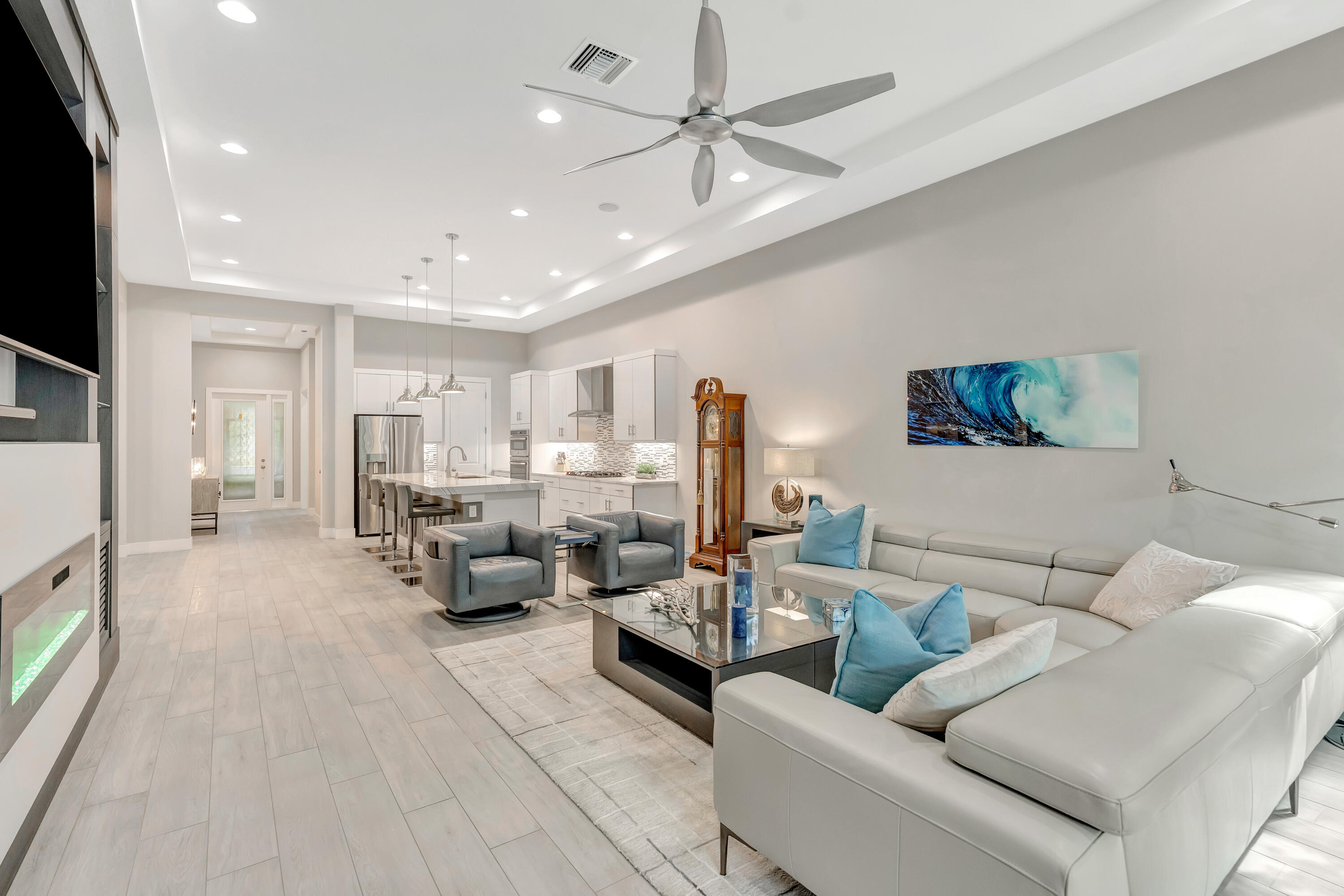 13726 Artisan Circle