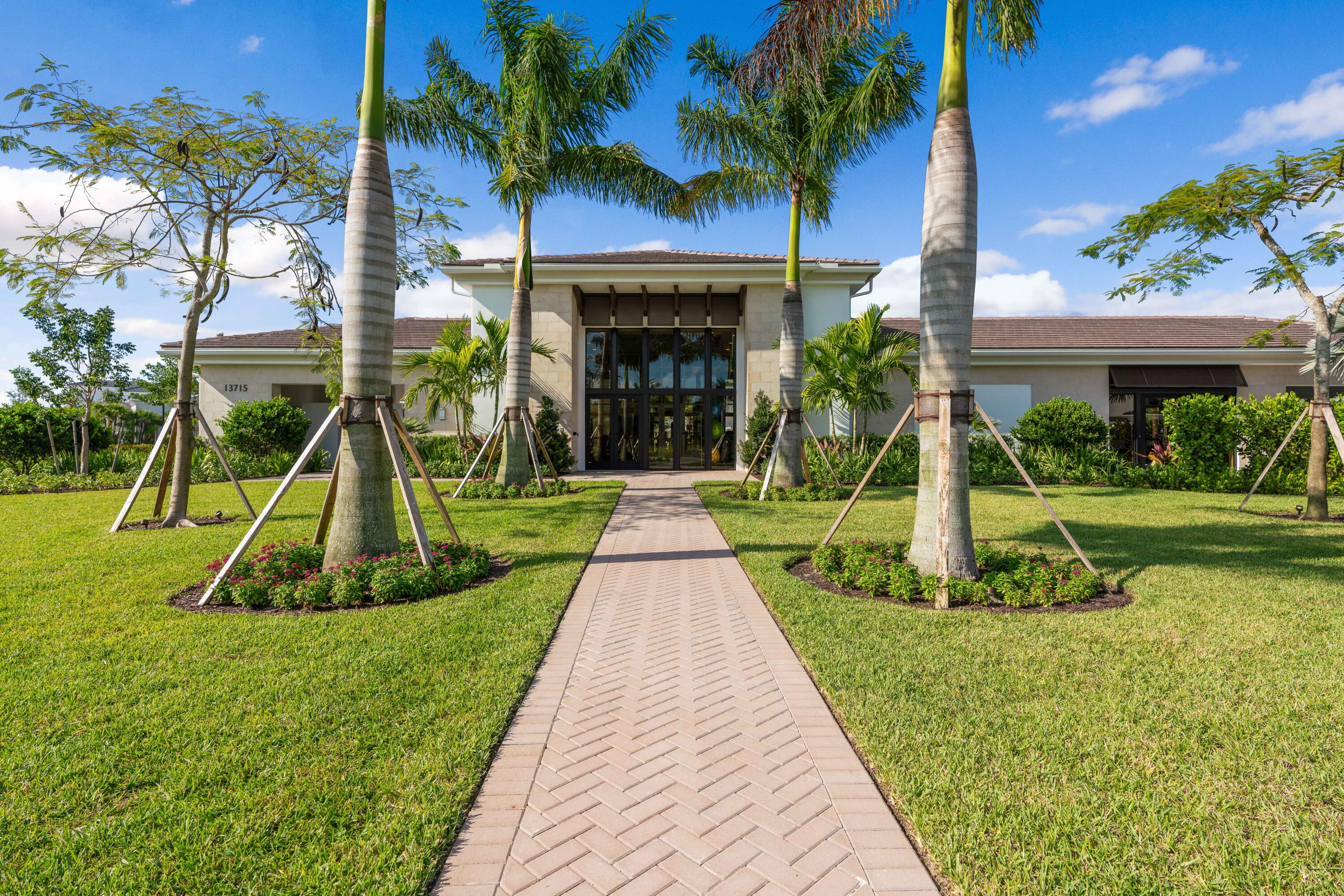 13726 Artisan Circle