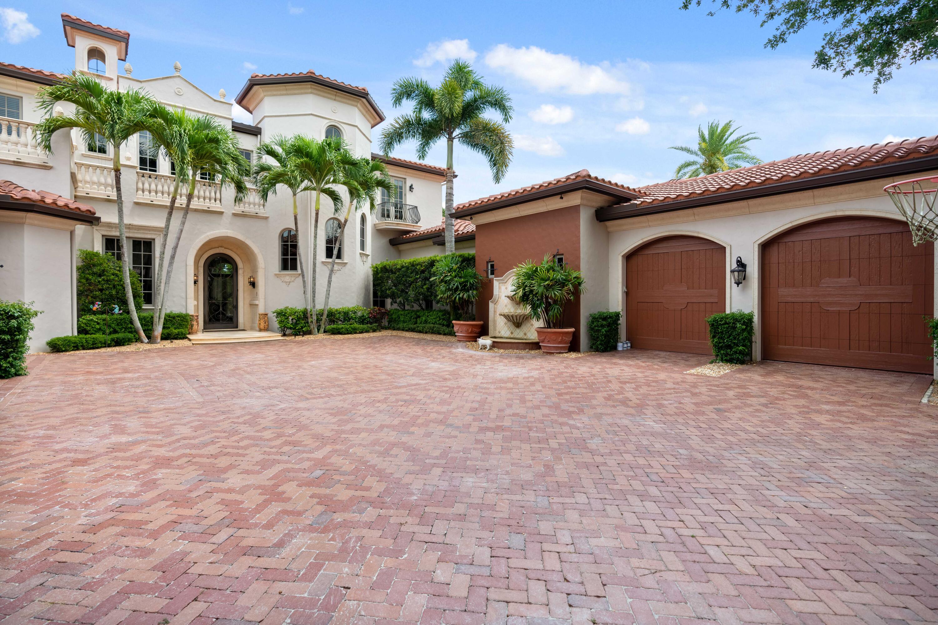 11736 Valeros Court