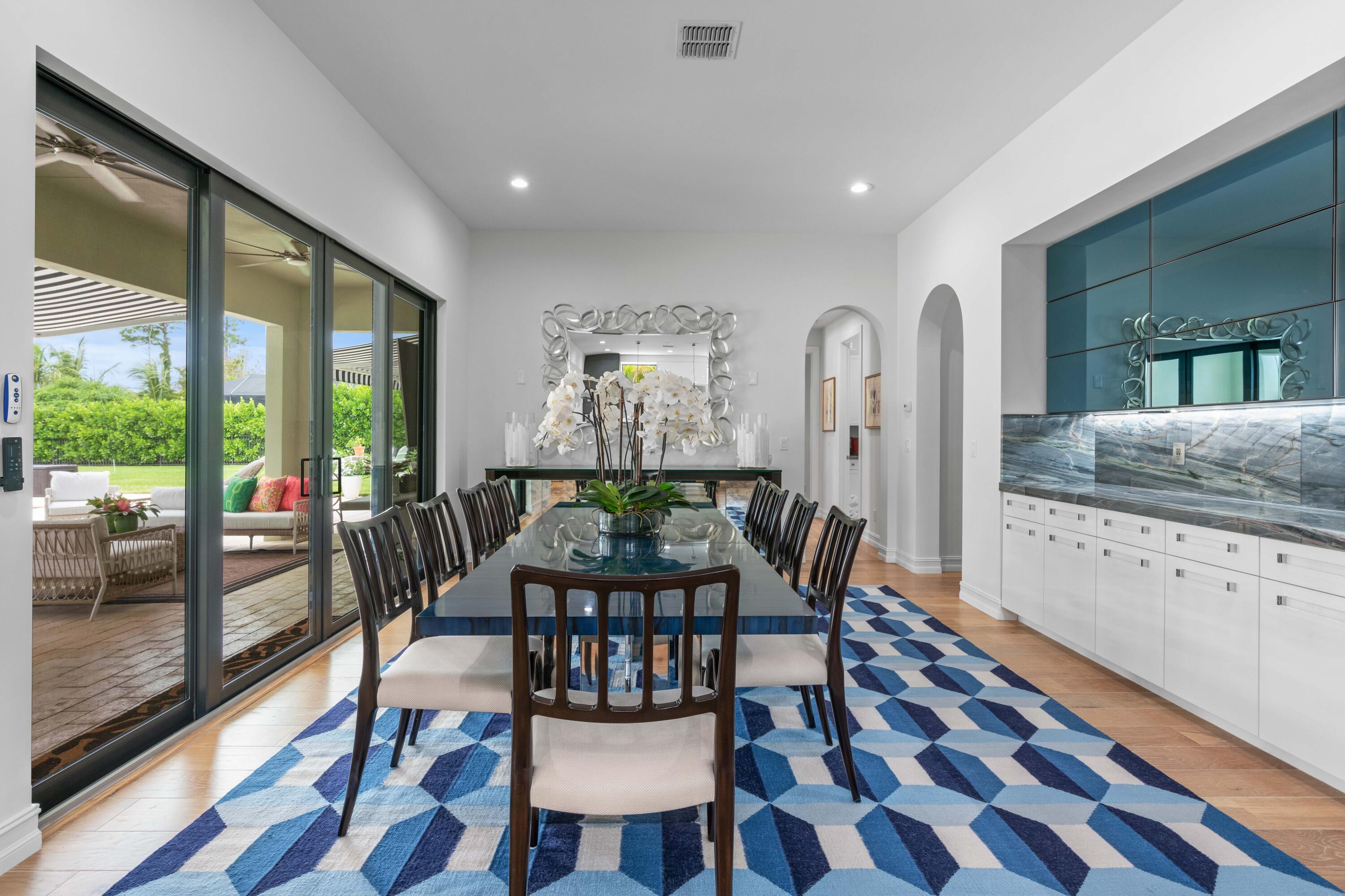 8208 SE Red Root Way