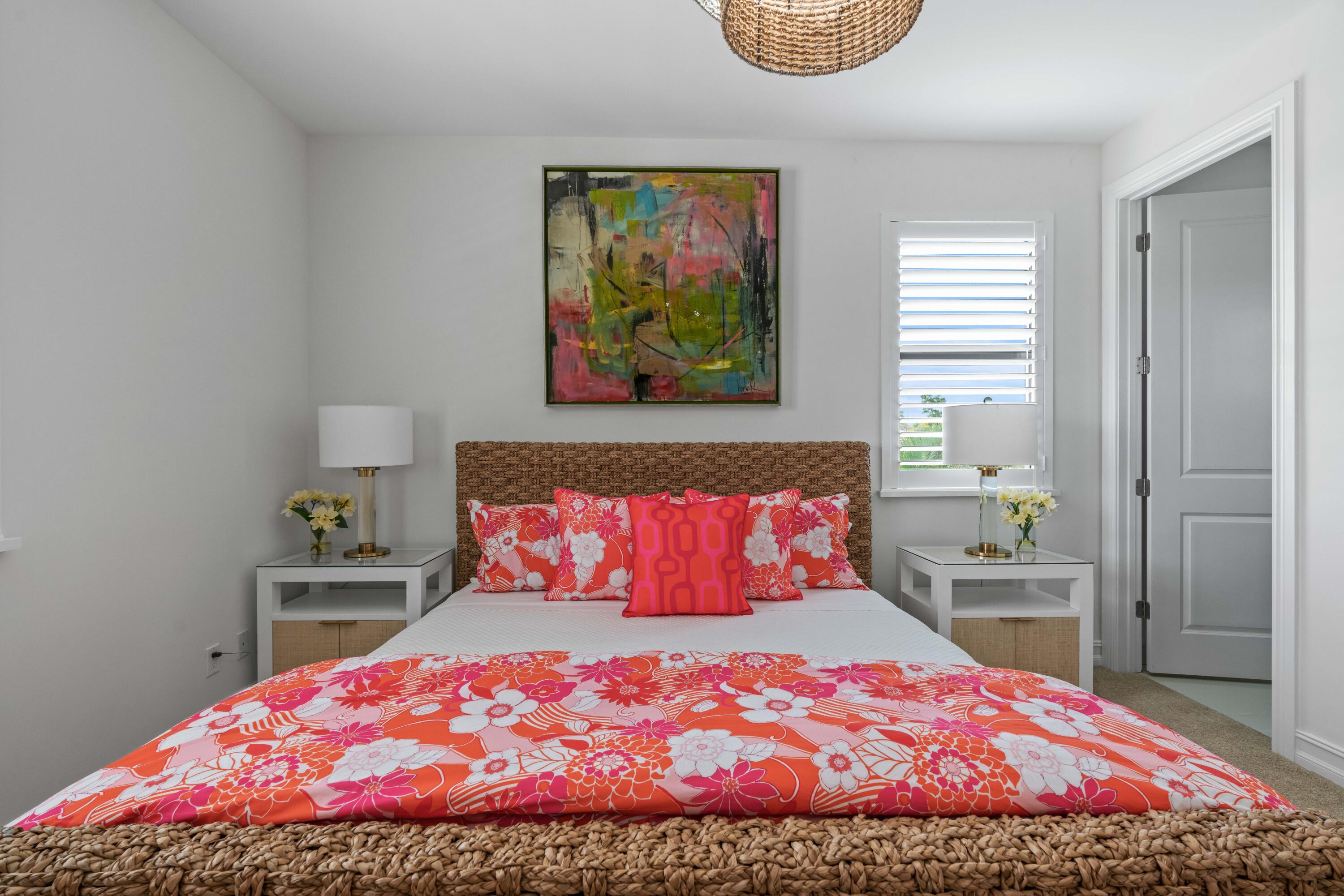 8208 SE Red Root Way