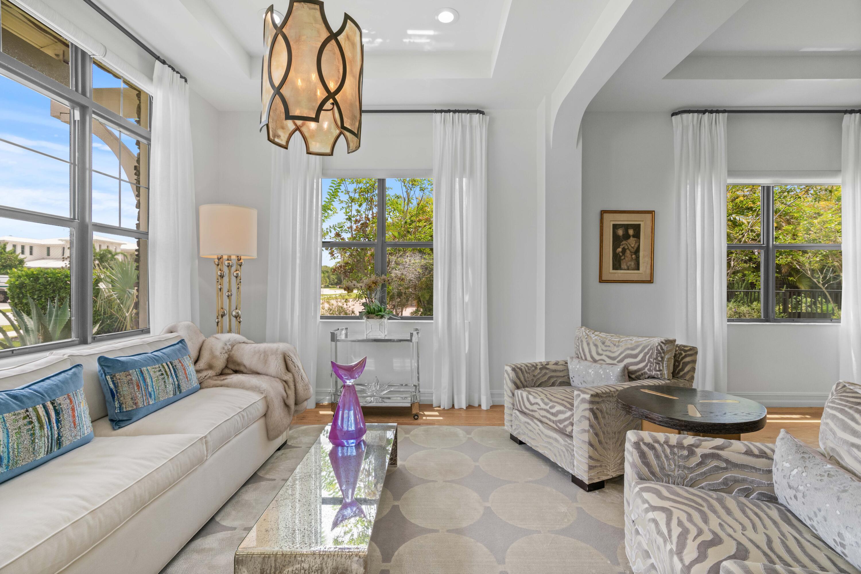 8208 SE Red Root Way