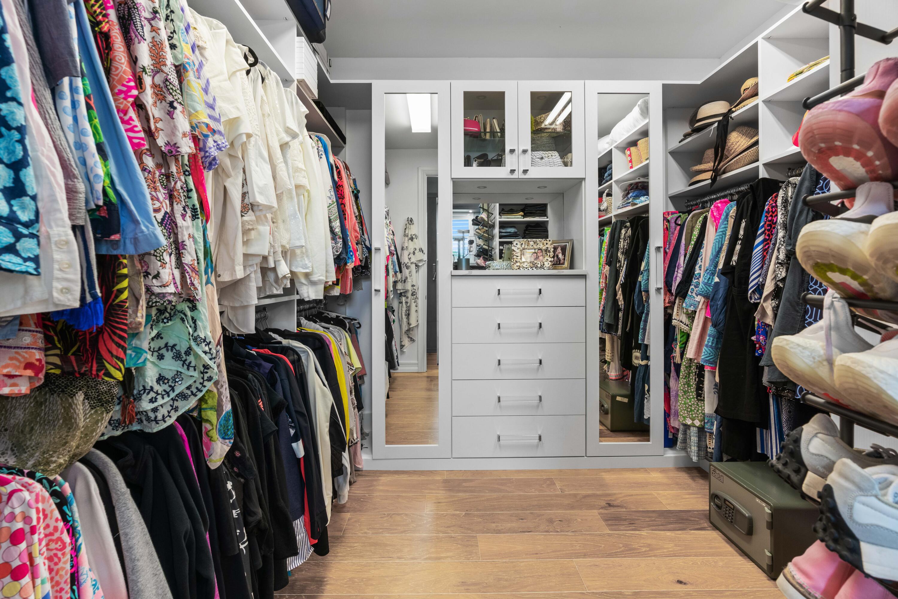 8208 SE Red Root Way