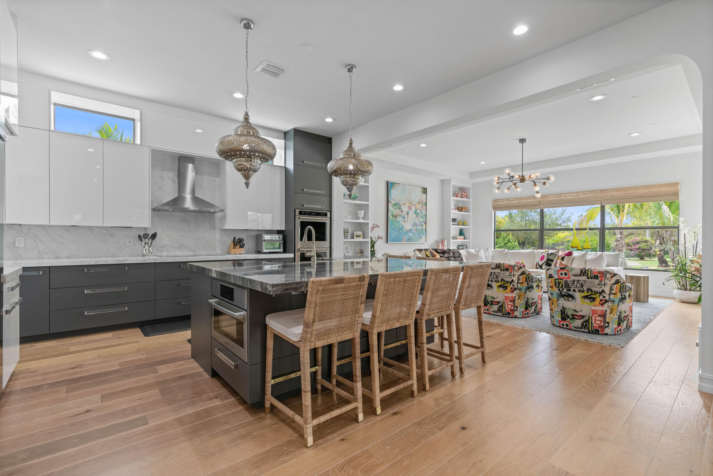 8208 SE Red Root Way