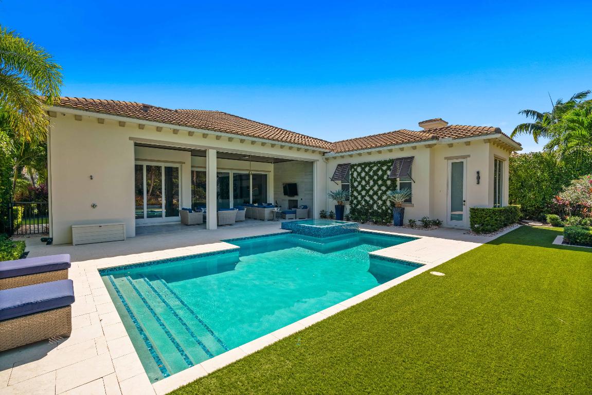 11541 Green Bayberry Drive