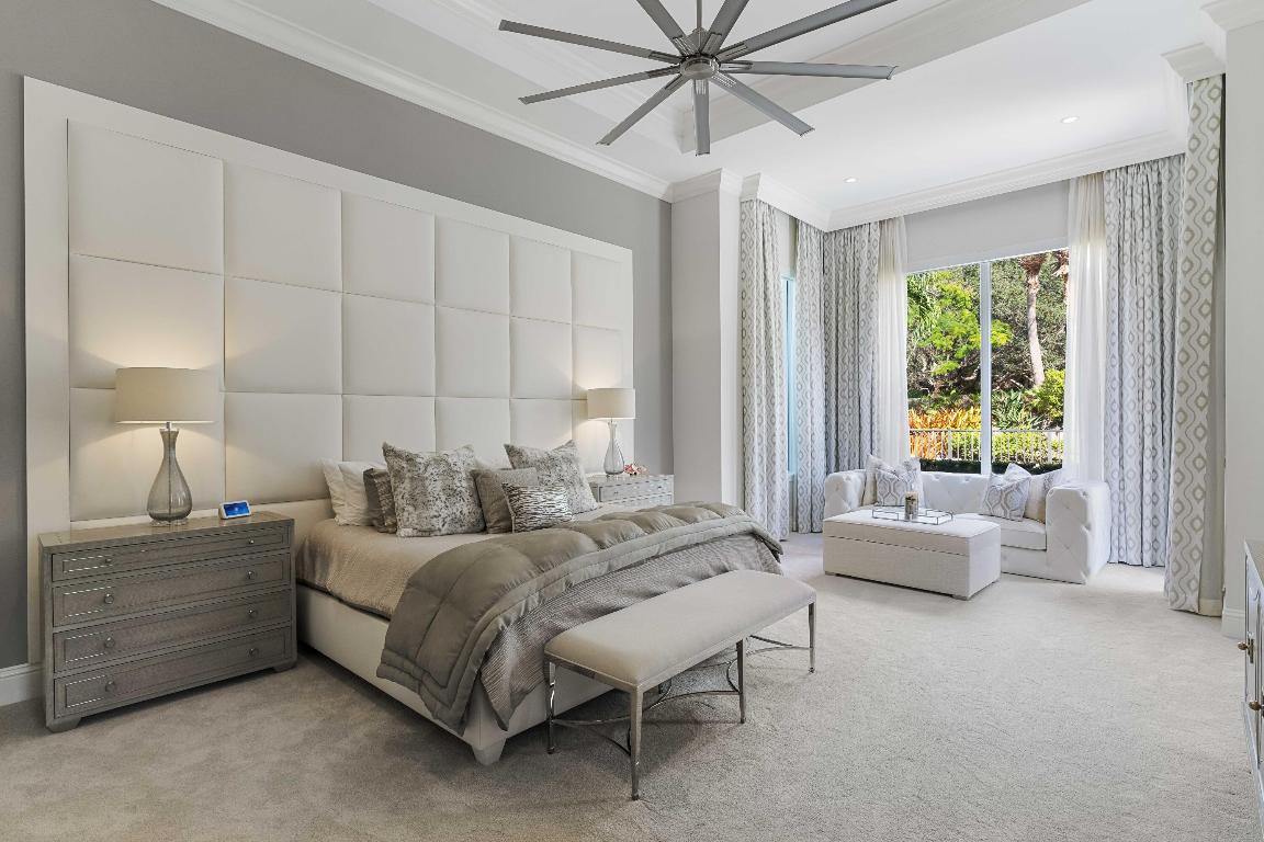 11541 Green Bayberry Drive