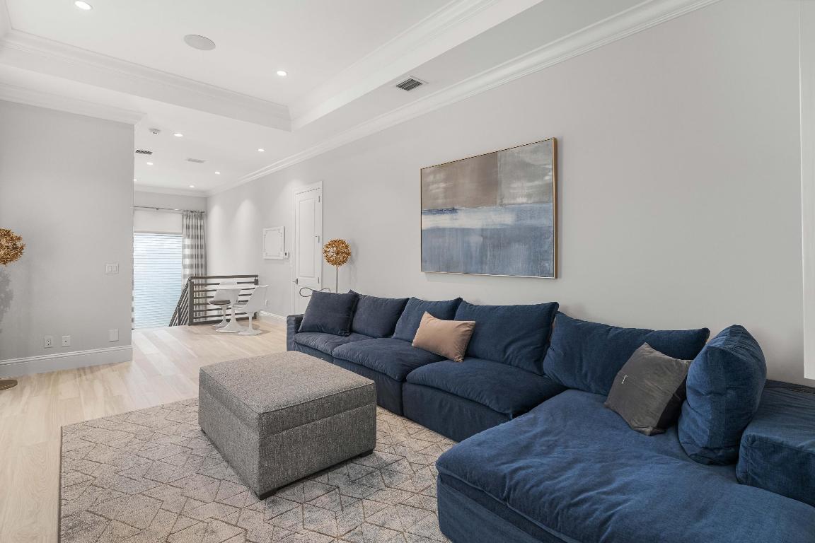 11541 Green Bayberry Drive