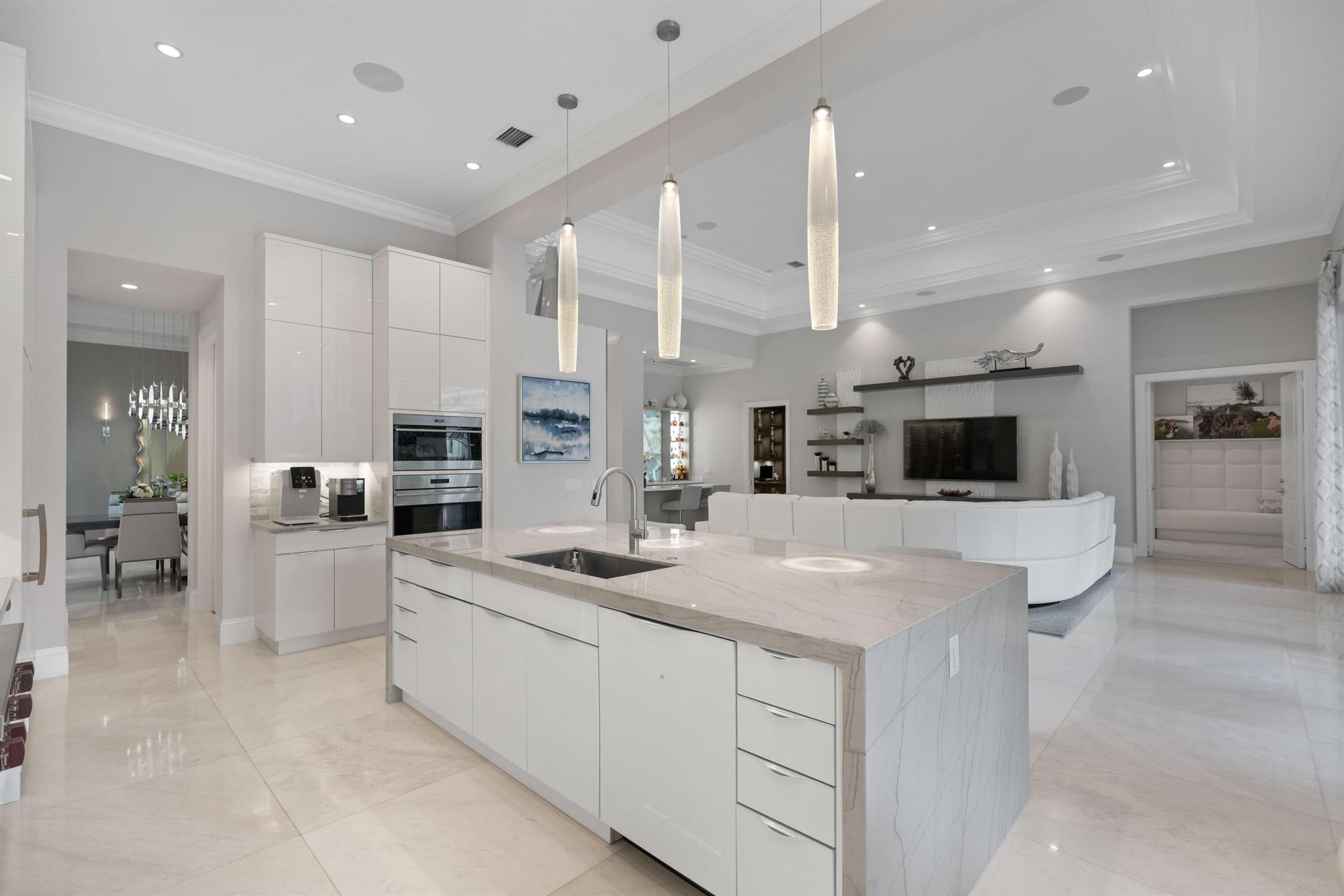 11541 Green Bayberry Drive