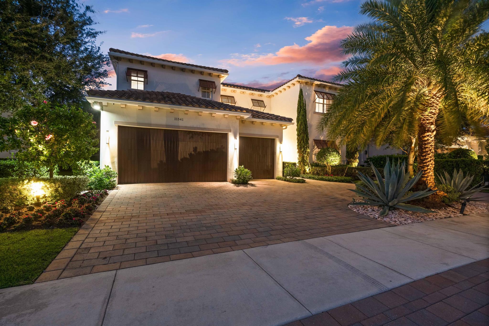 11541 Green Bayberry Drive