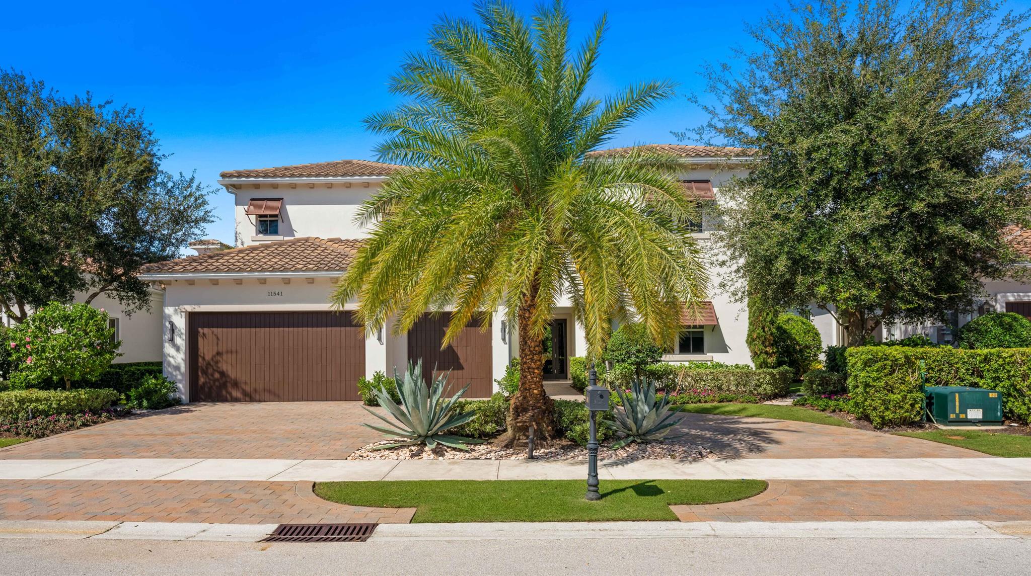 11541 Green Bayberry Drive