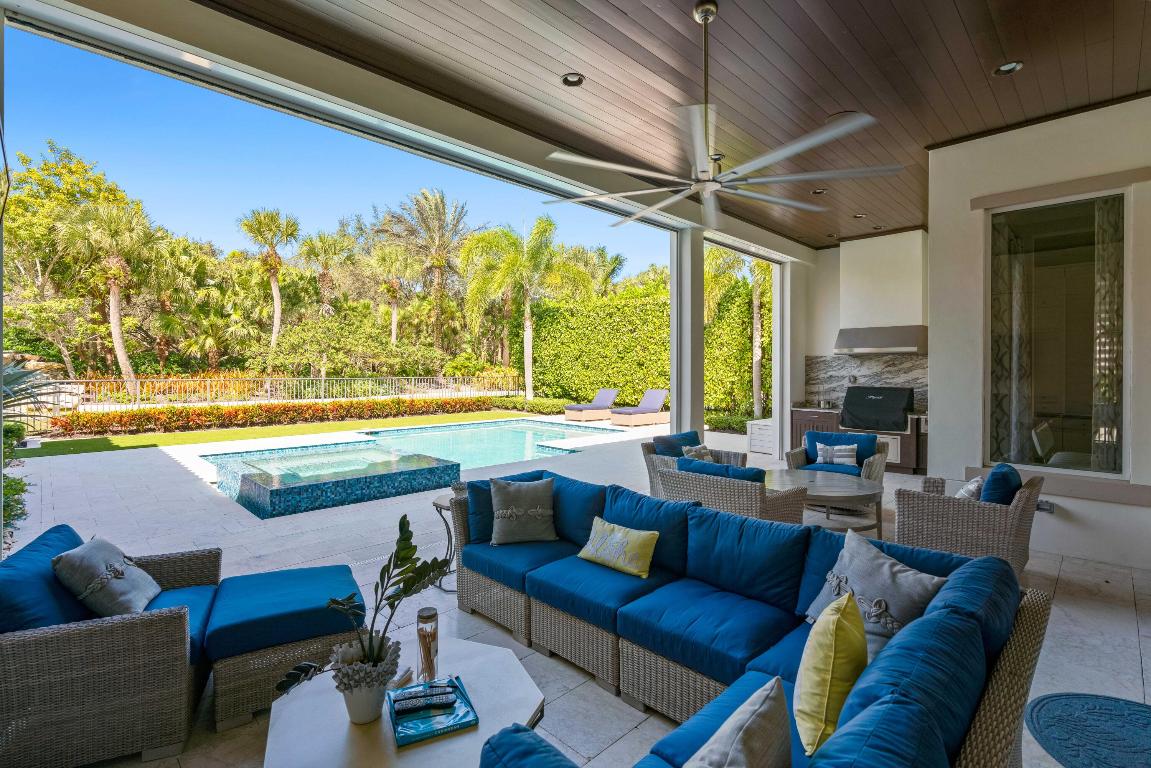 11541 Green Bayberry Drive