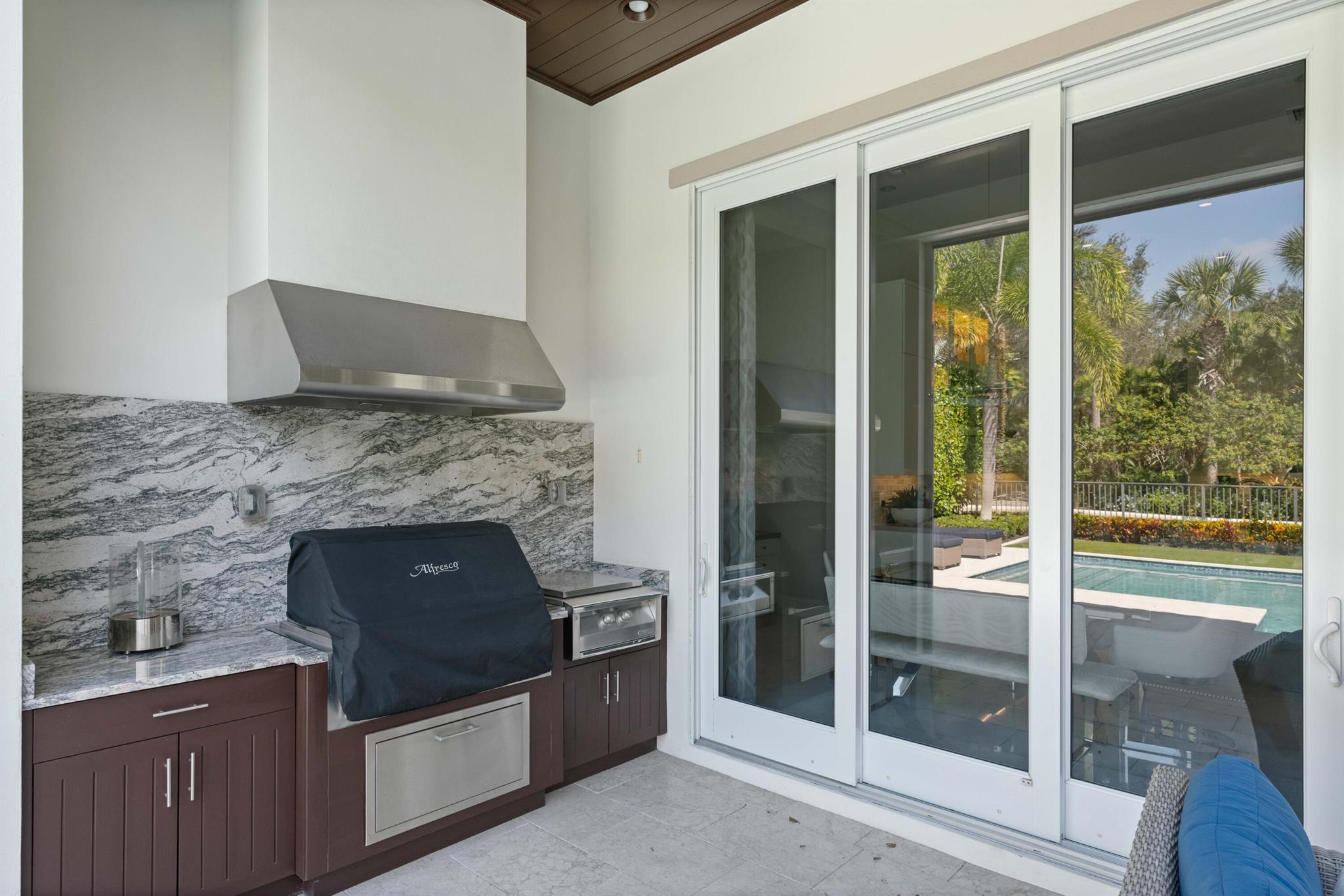 11541 Green Bayberry Drive