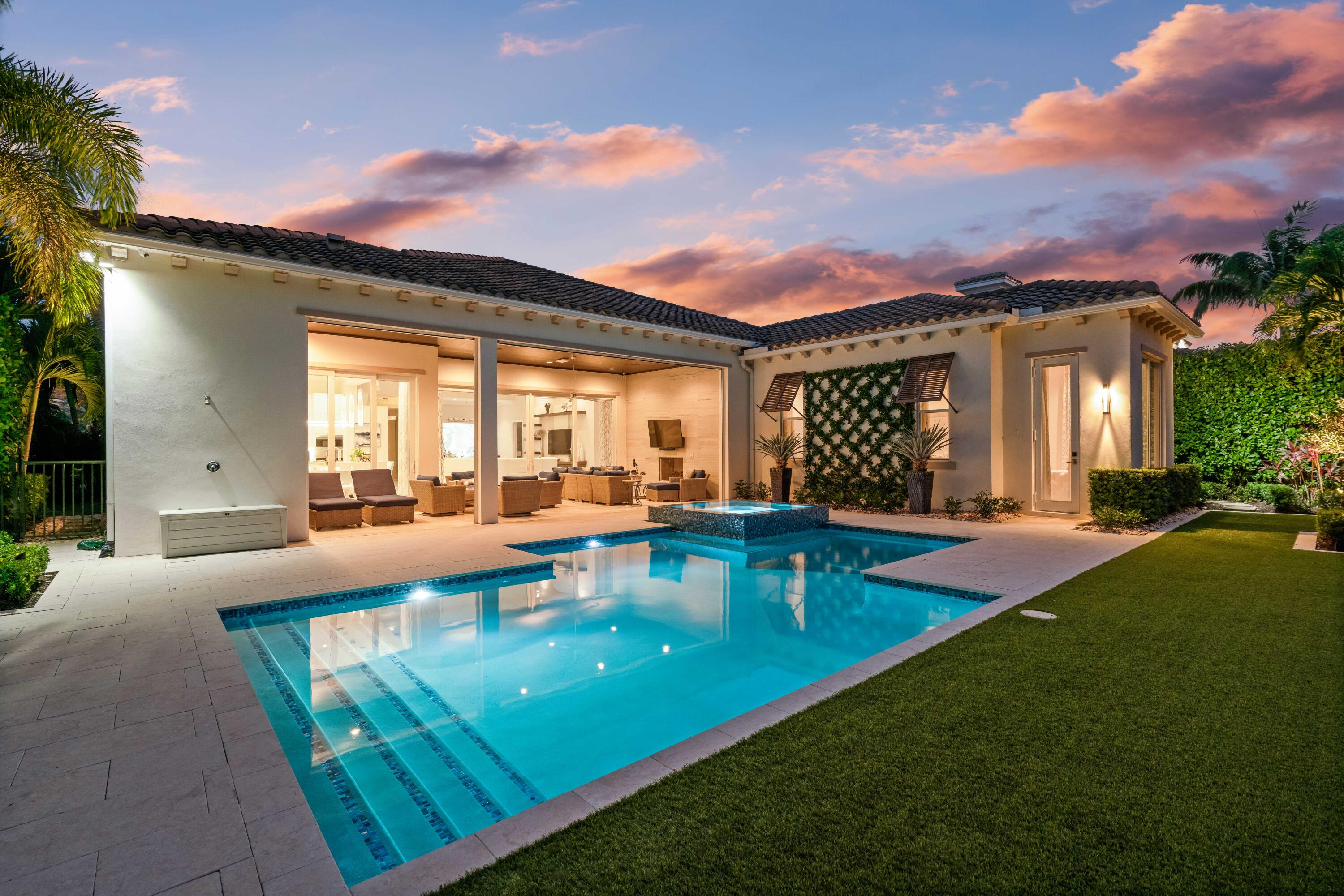 11541 Green Bayberry Drive