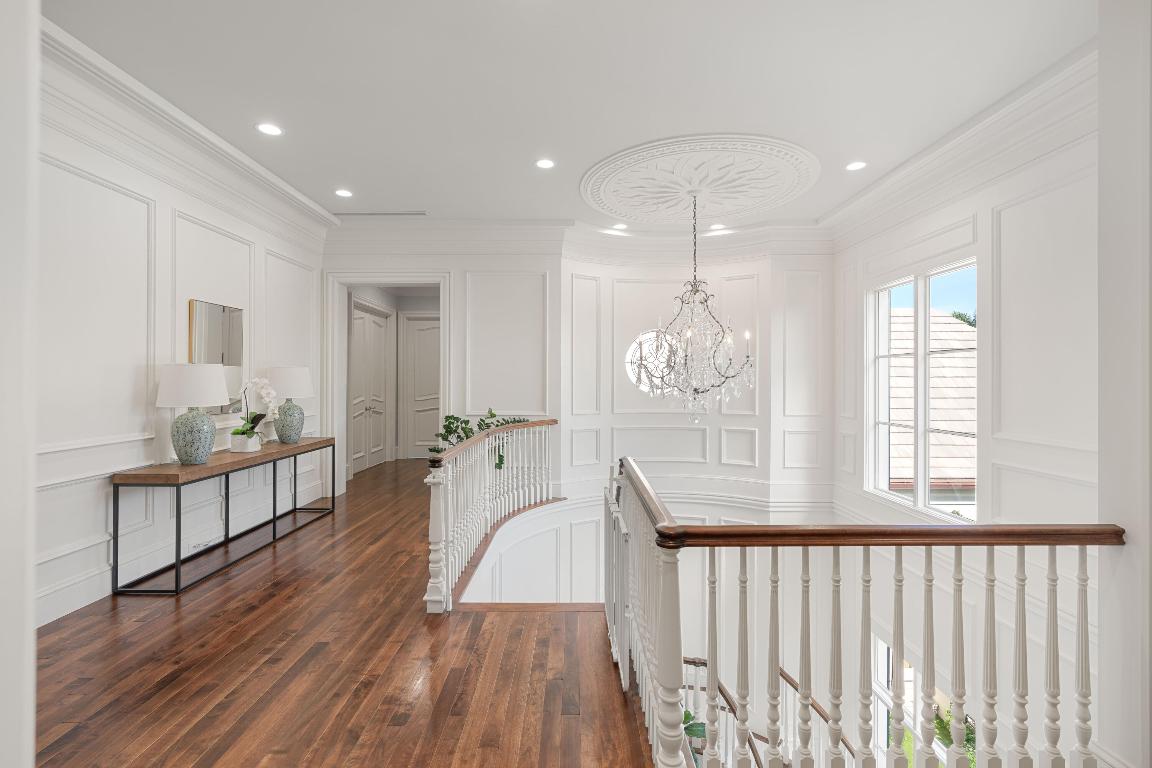 12215 Tillinghast Circle