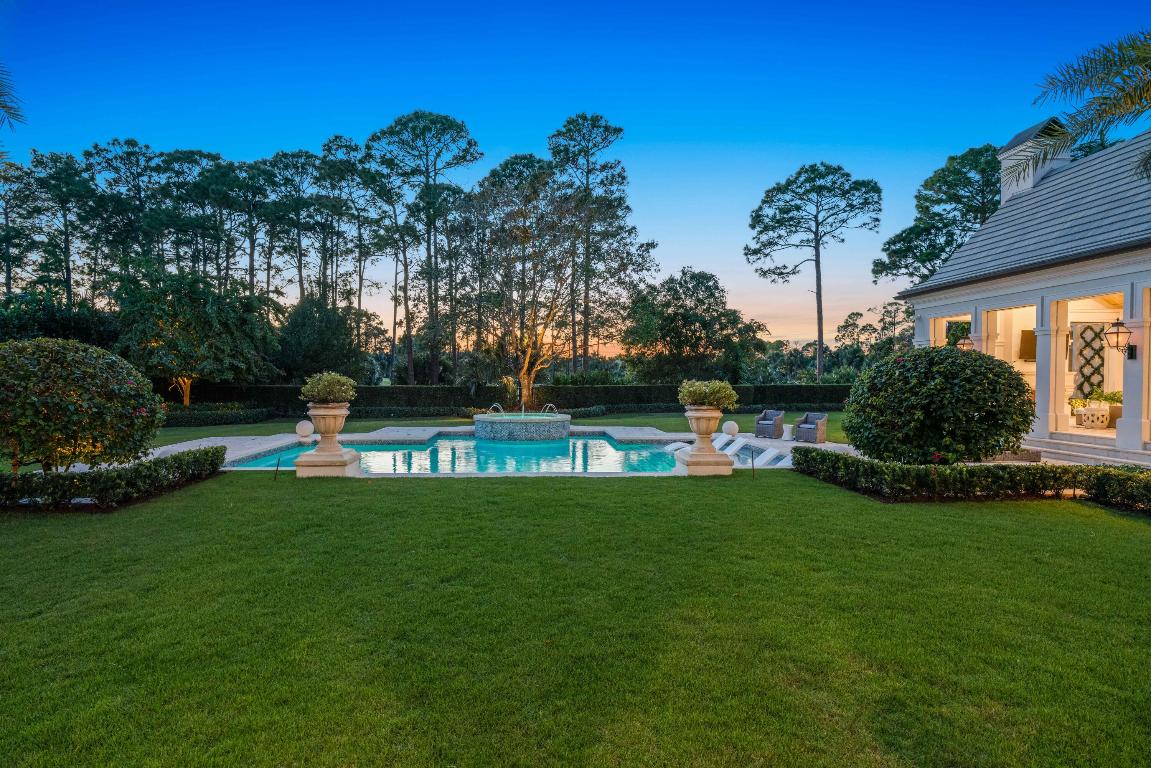 12215 Tillinghast Circle