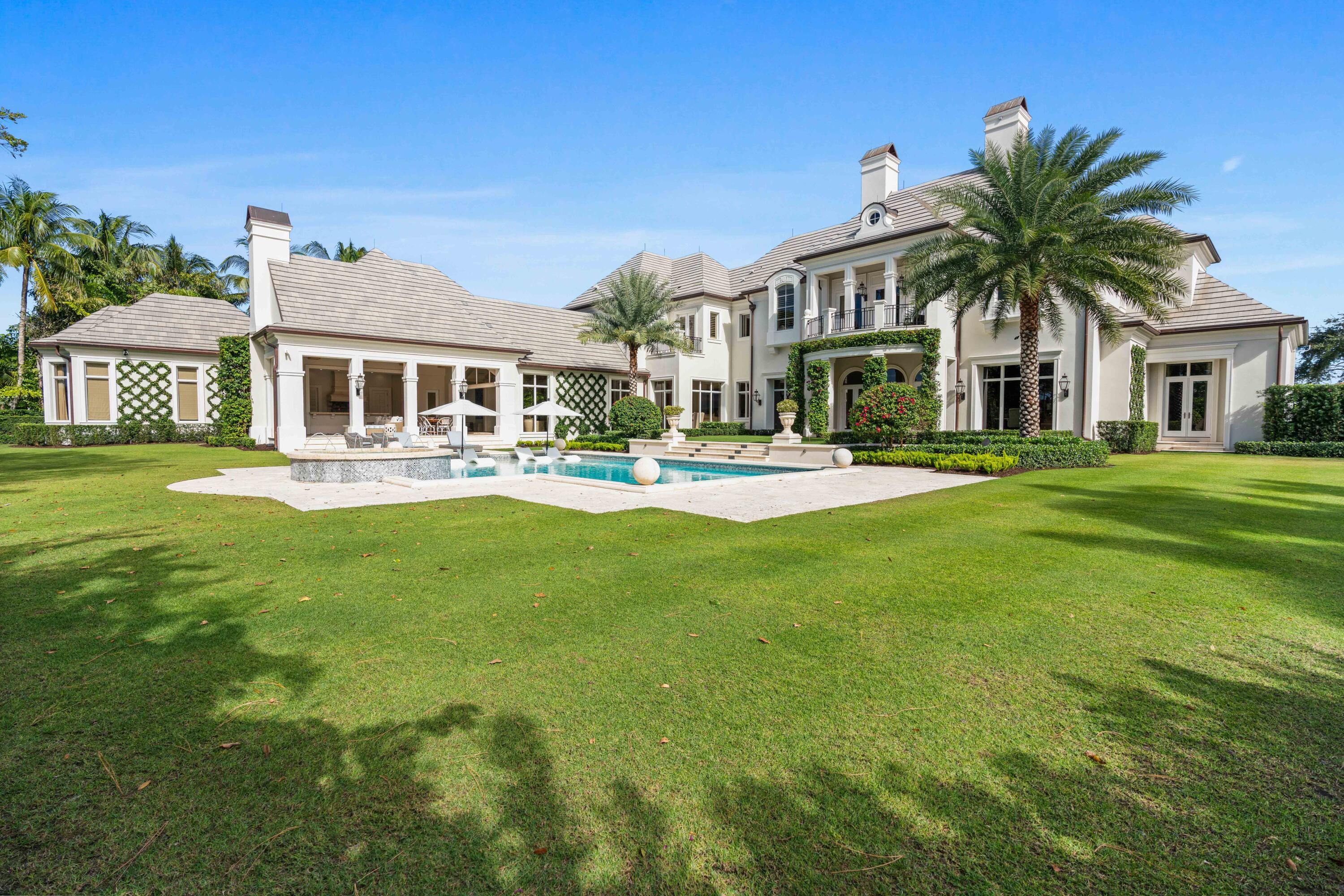 12215 Tillinghast Circle