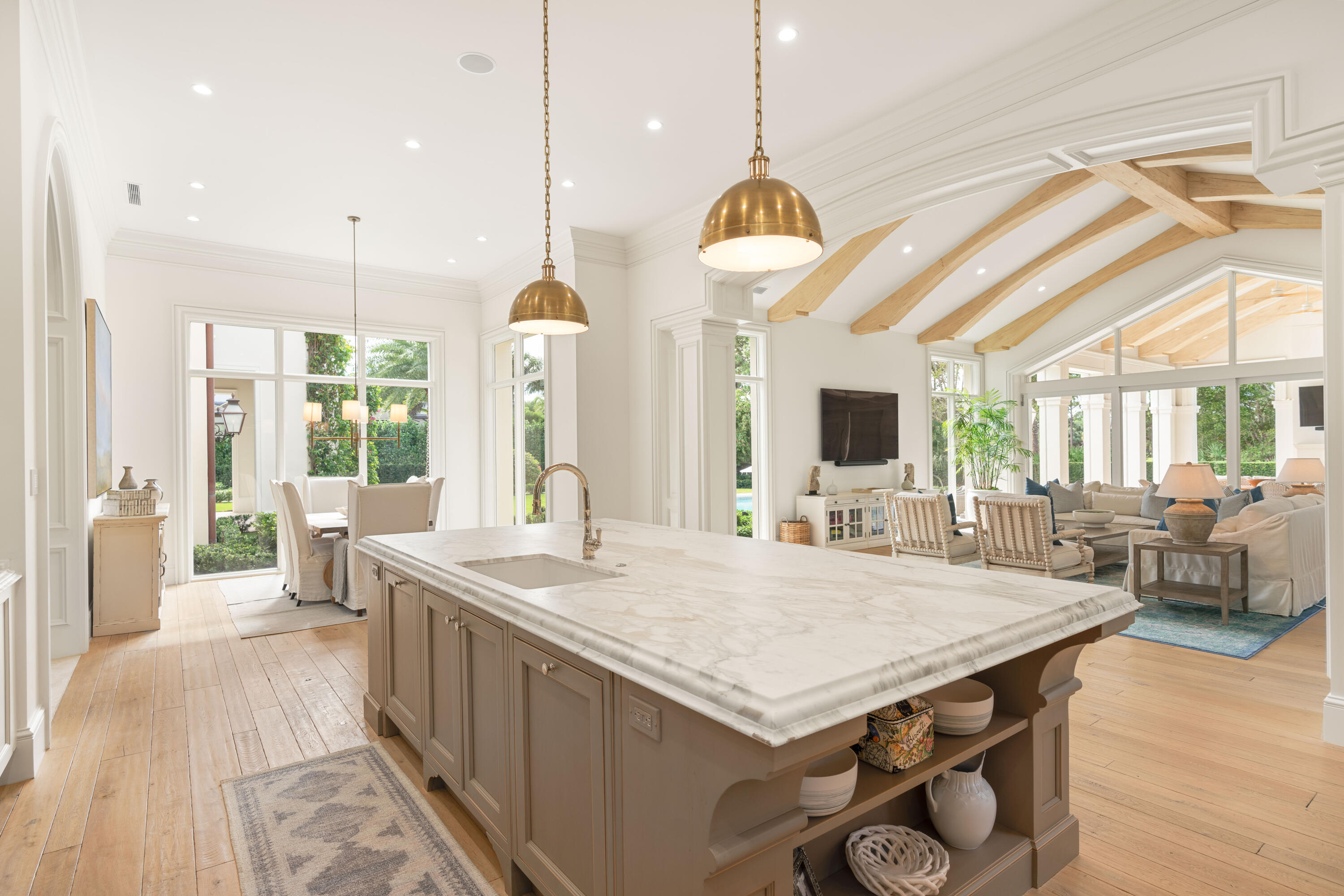 12215 Tillinghast Circle