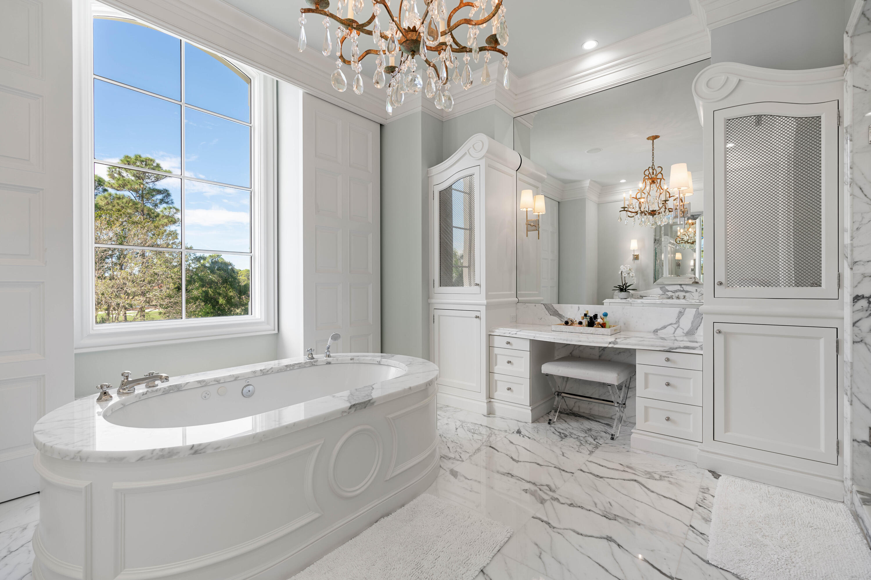 12215 Tillinghast Circle