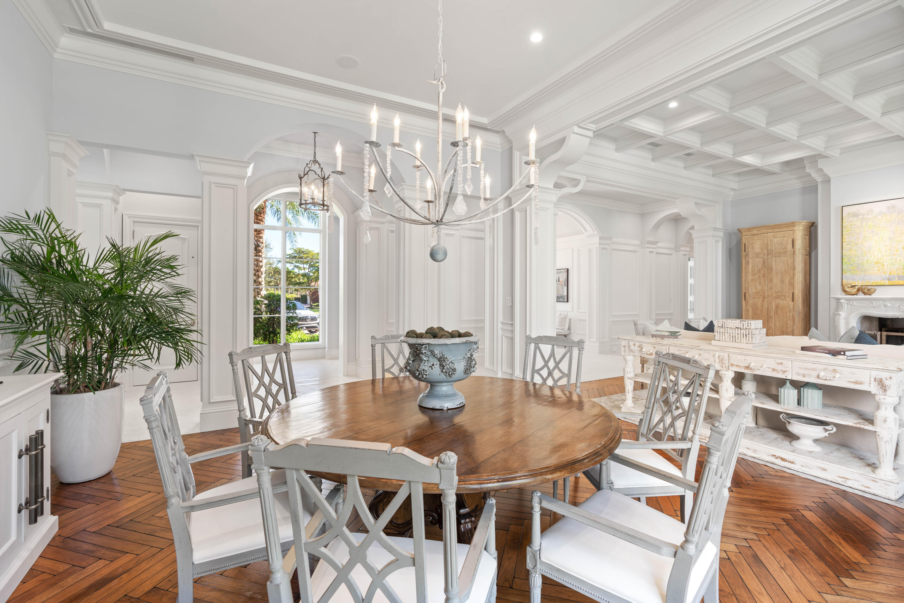 12215 Tillinghast Circle