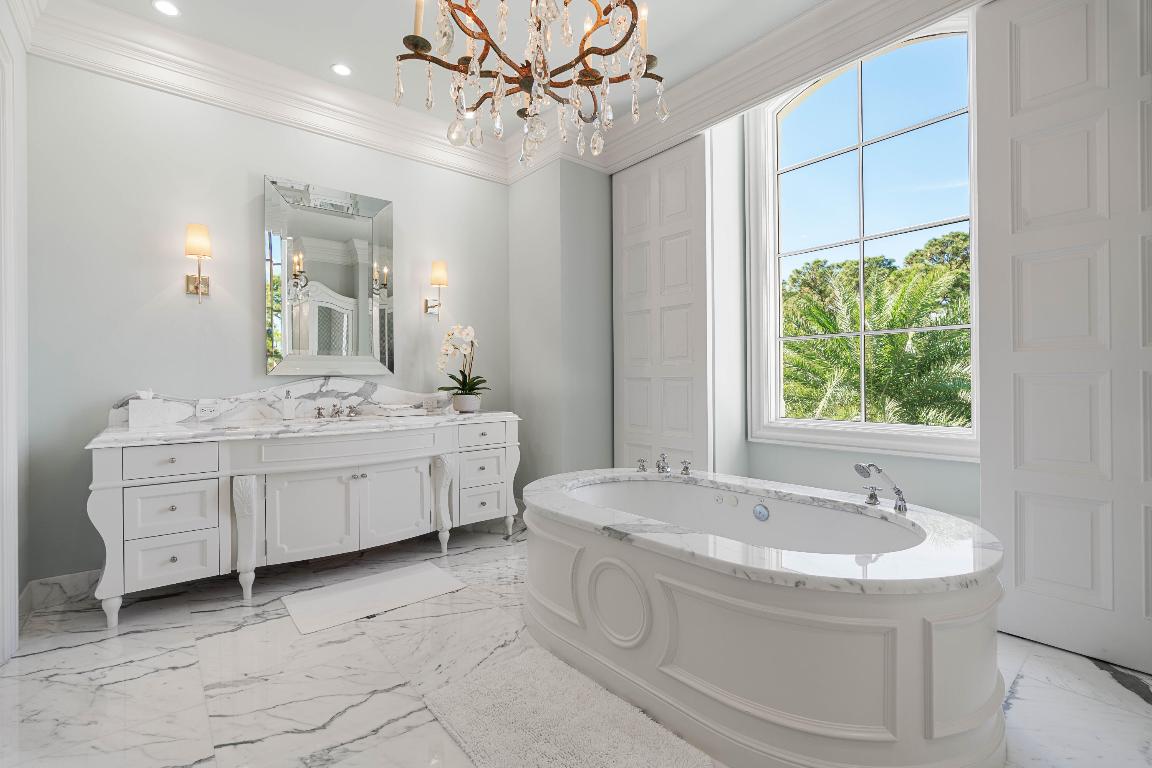 12215 Tillinghast Circle