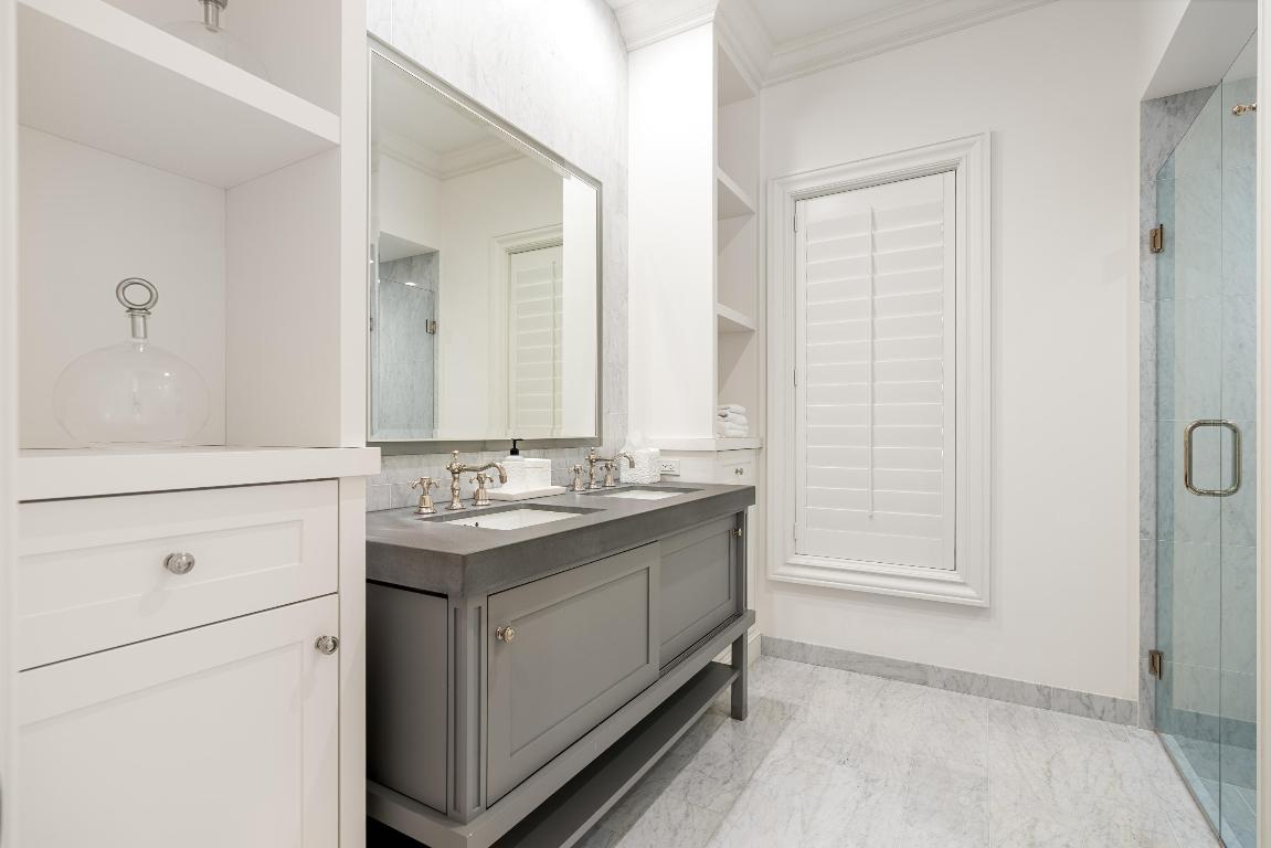 12215 Tillinghast Circle