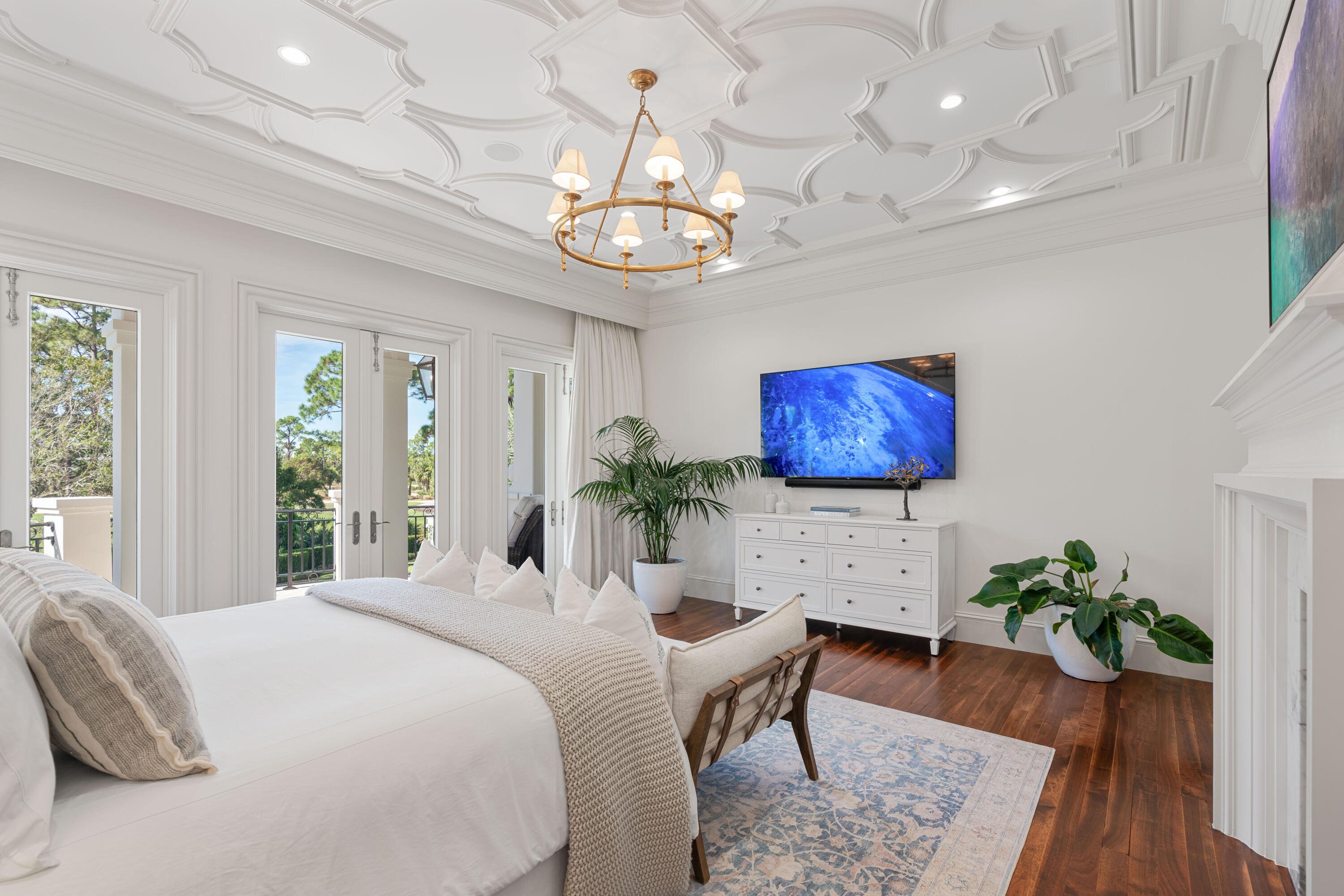 12215 Tillinghast Circle