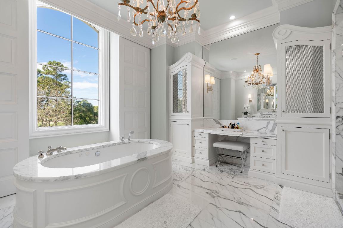 12215 Tillinghast Circle