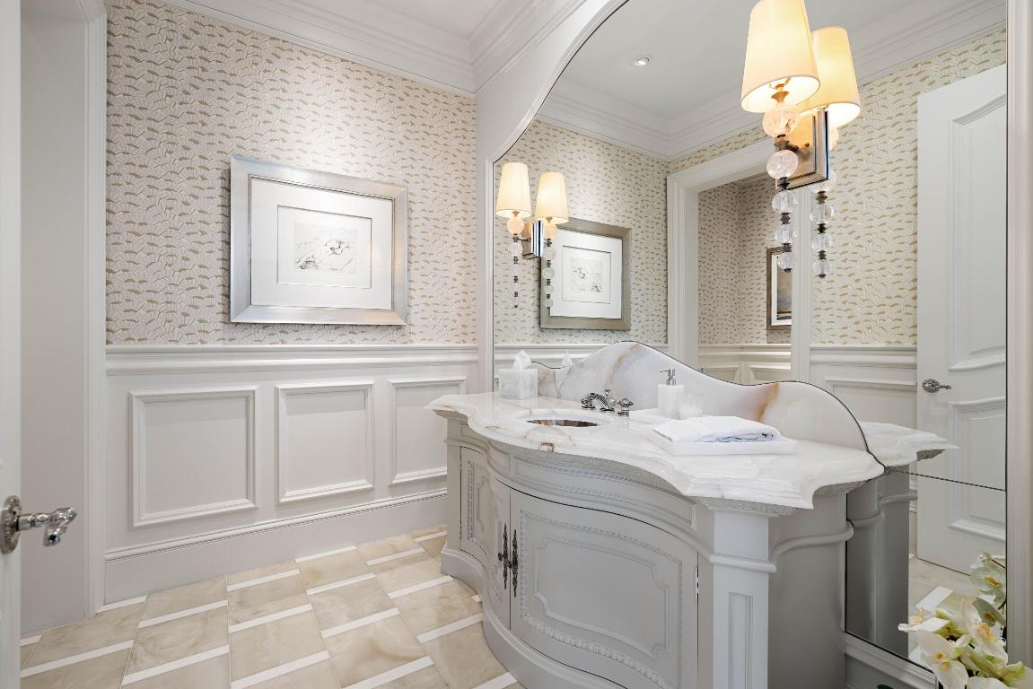 12215 Tillinghast Circle