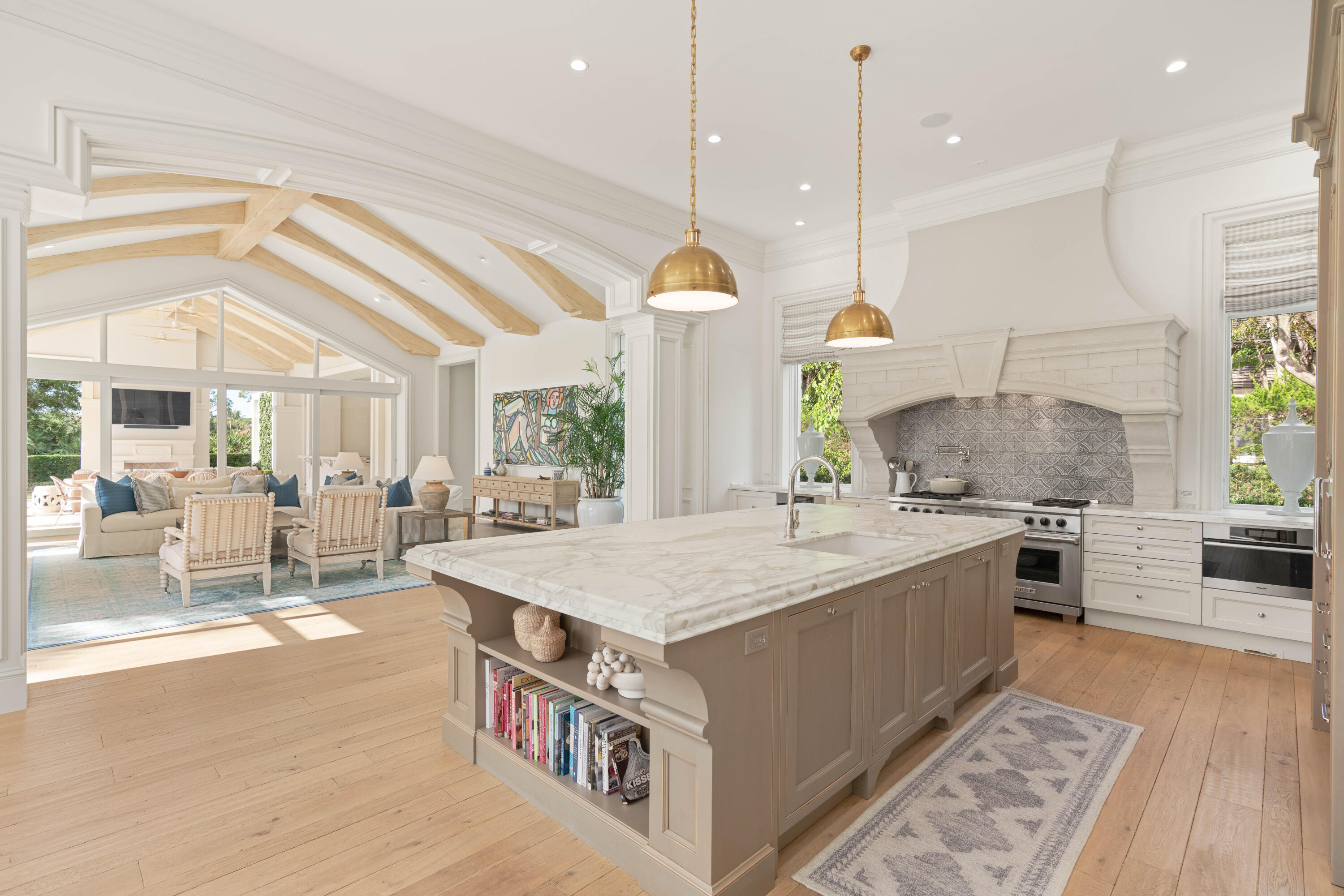 12215 Tillinghast Circle