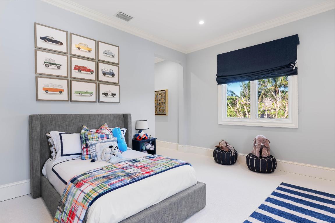 12215 Tillinghast Circle