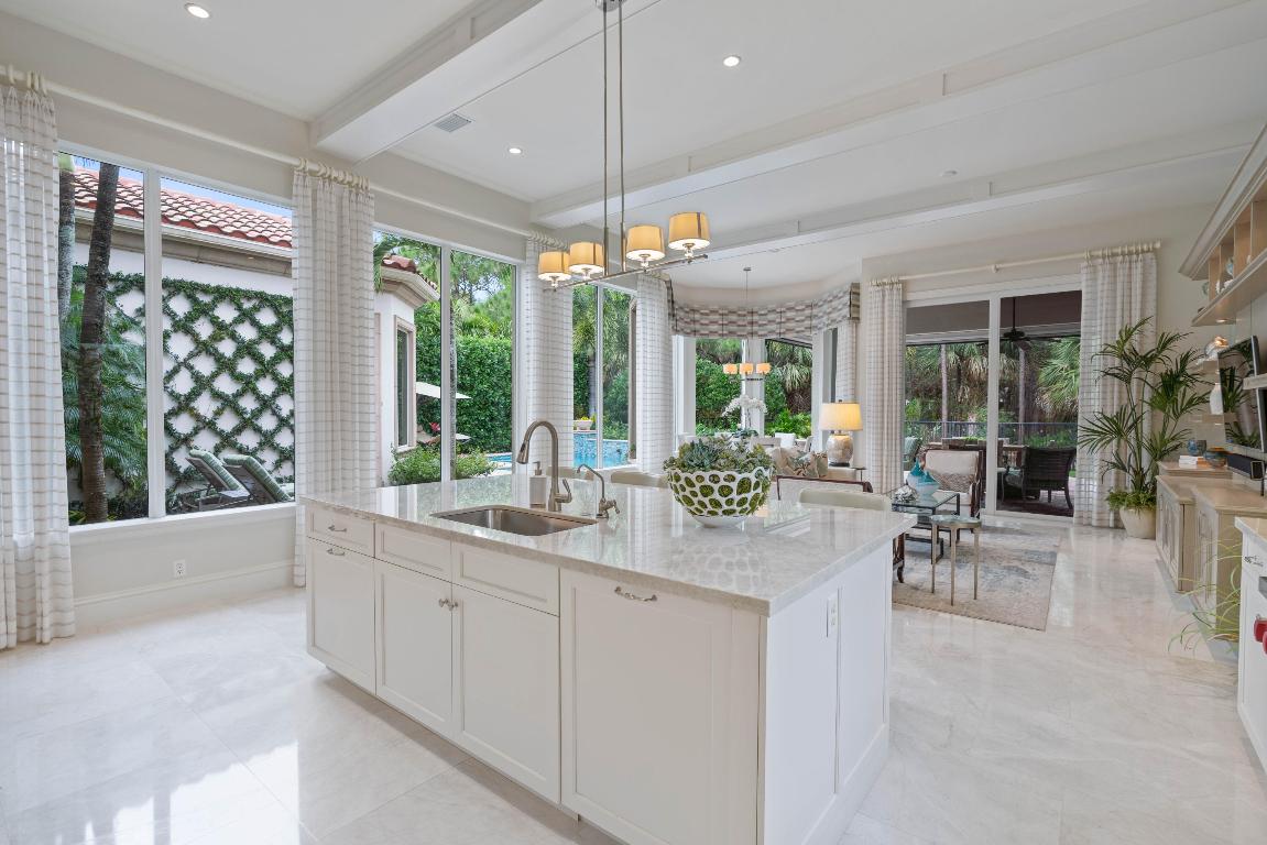 11413 Pink Oleander Lane