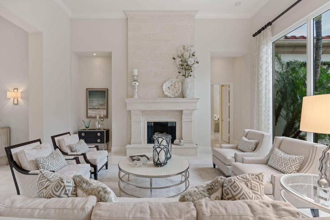 11413 Pink Oleander Lane