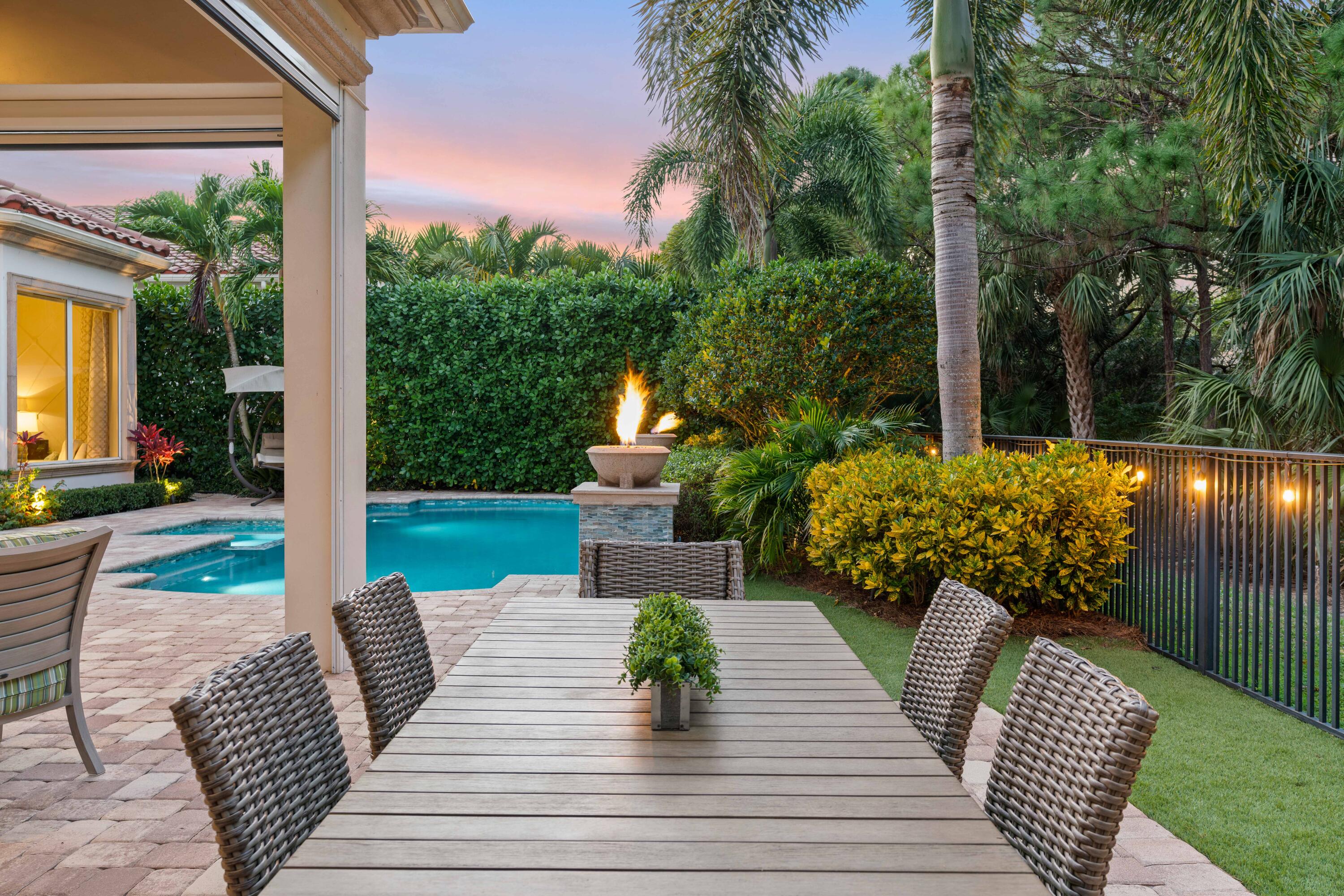 11413 Pink Oleander Lane