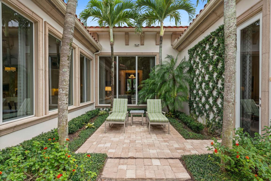 11413 Pink Oleander Lane