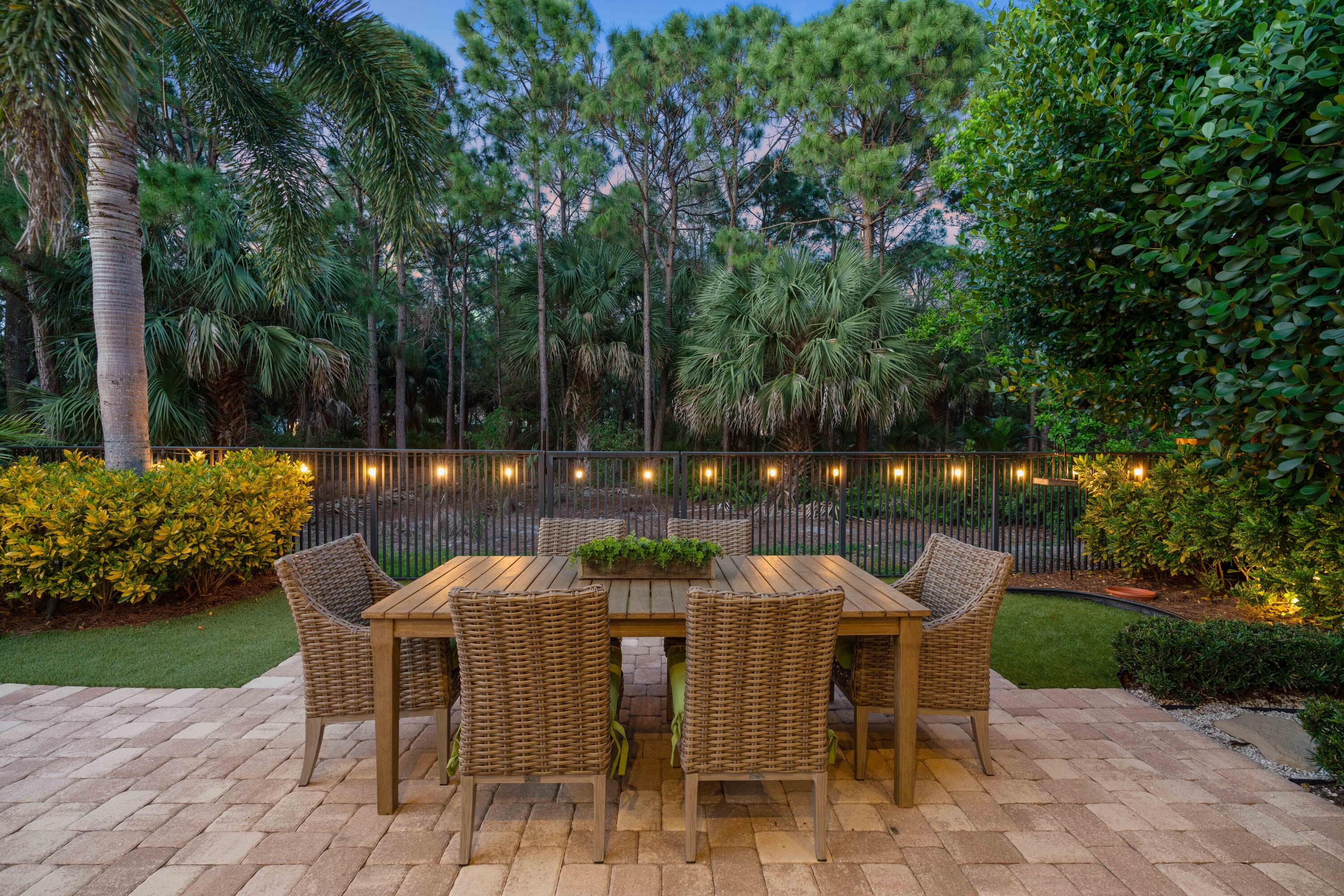 11413 Pink Oleander Lane