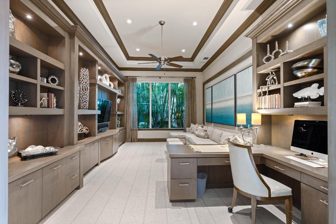 11413 Pink Oleander Lane