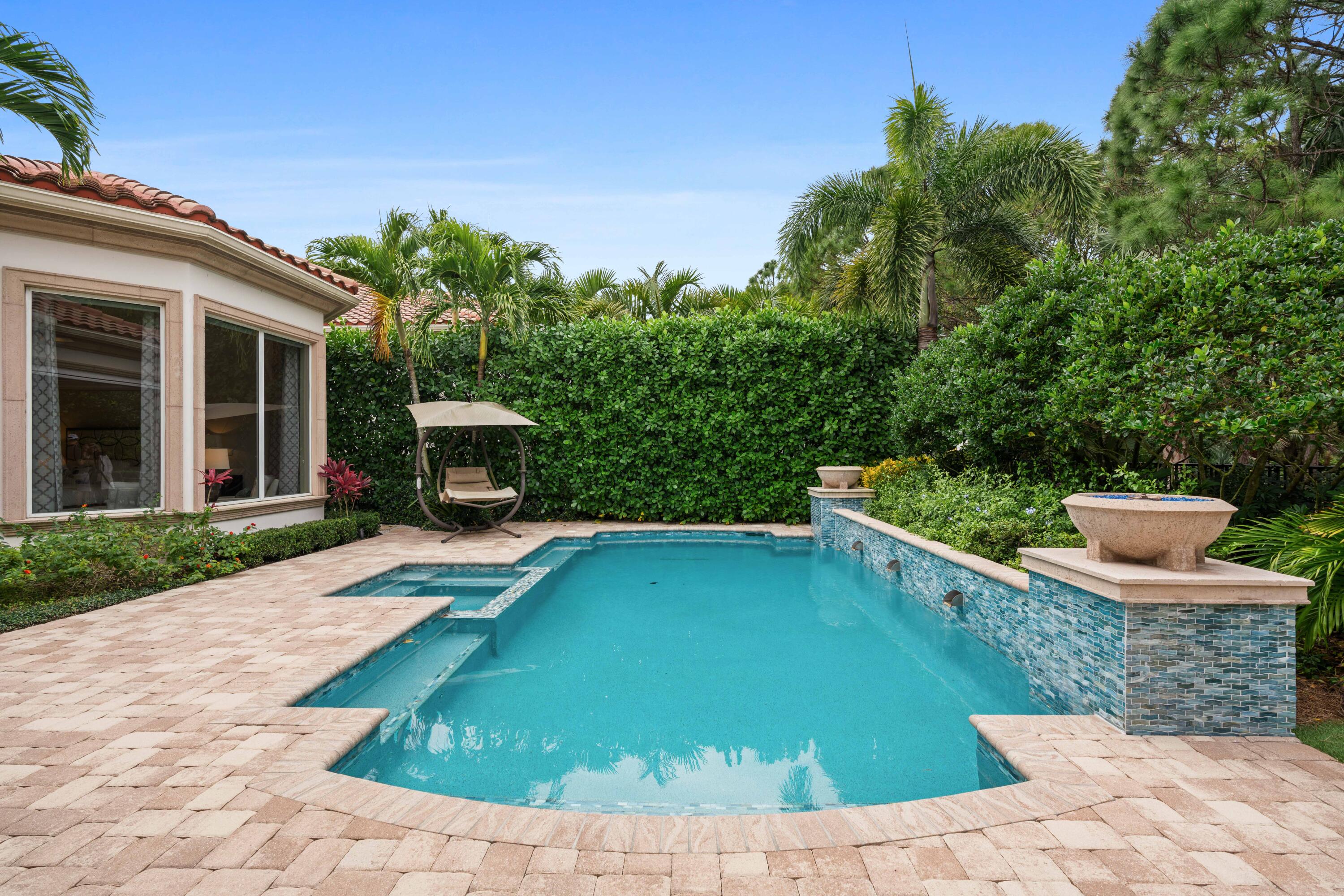 11413 Pink Oleander Lane