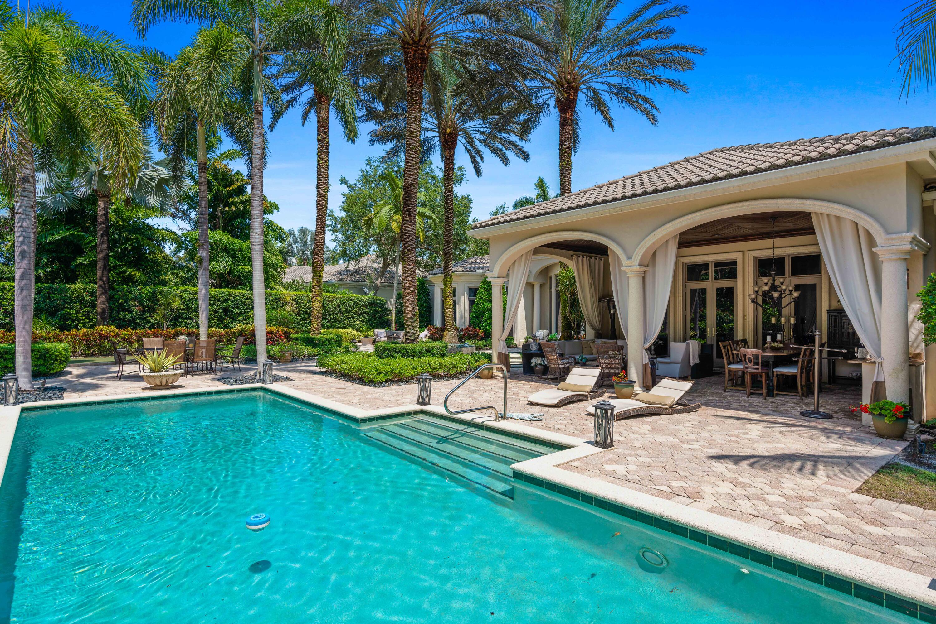 11711 Tulipa Court