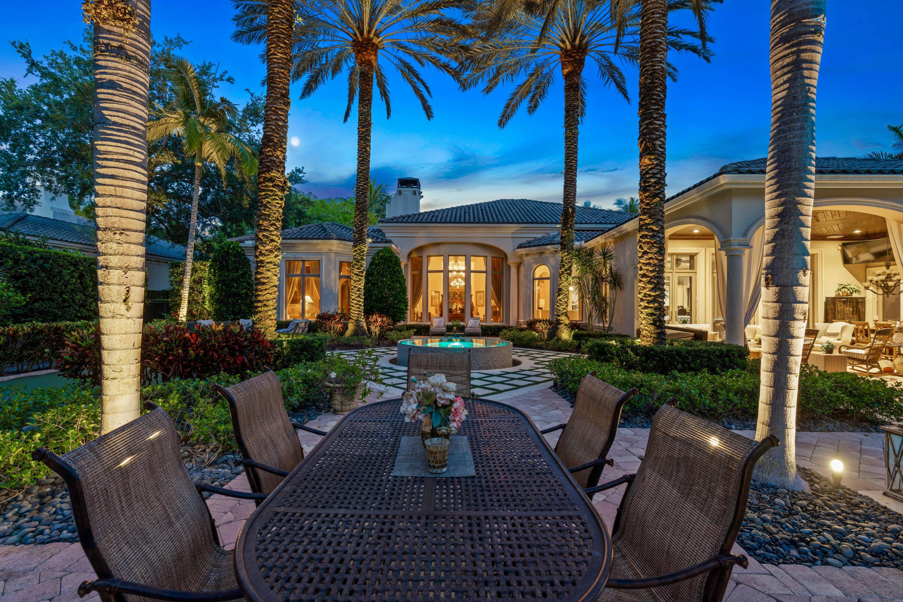 11711 Tulipa Court