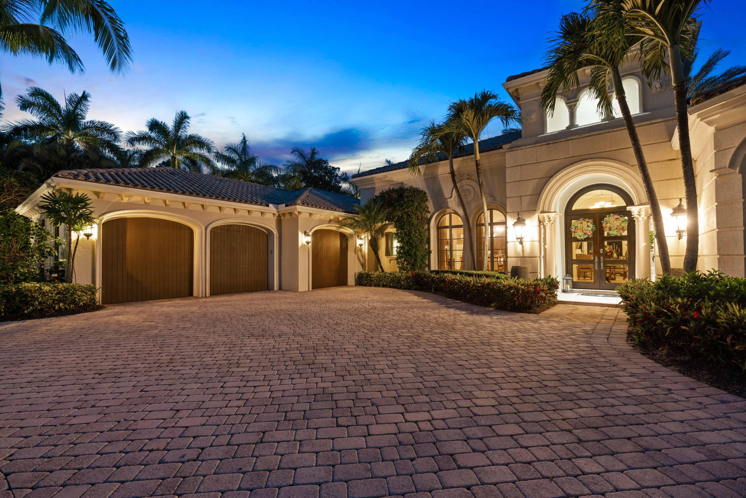 11711 Tulipa Court